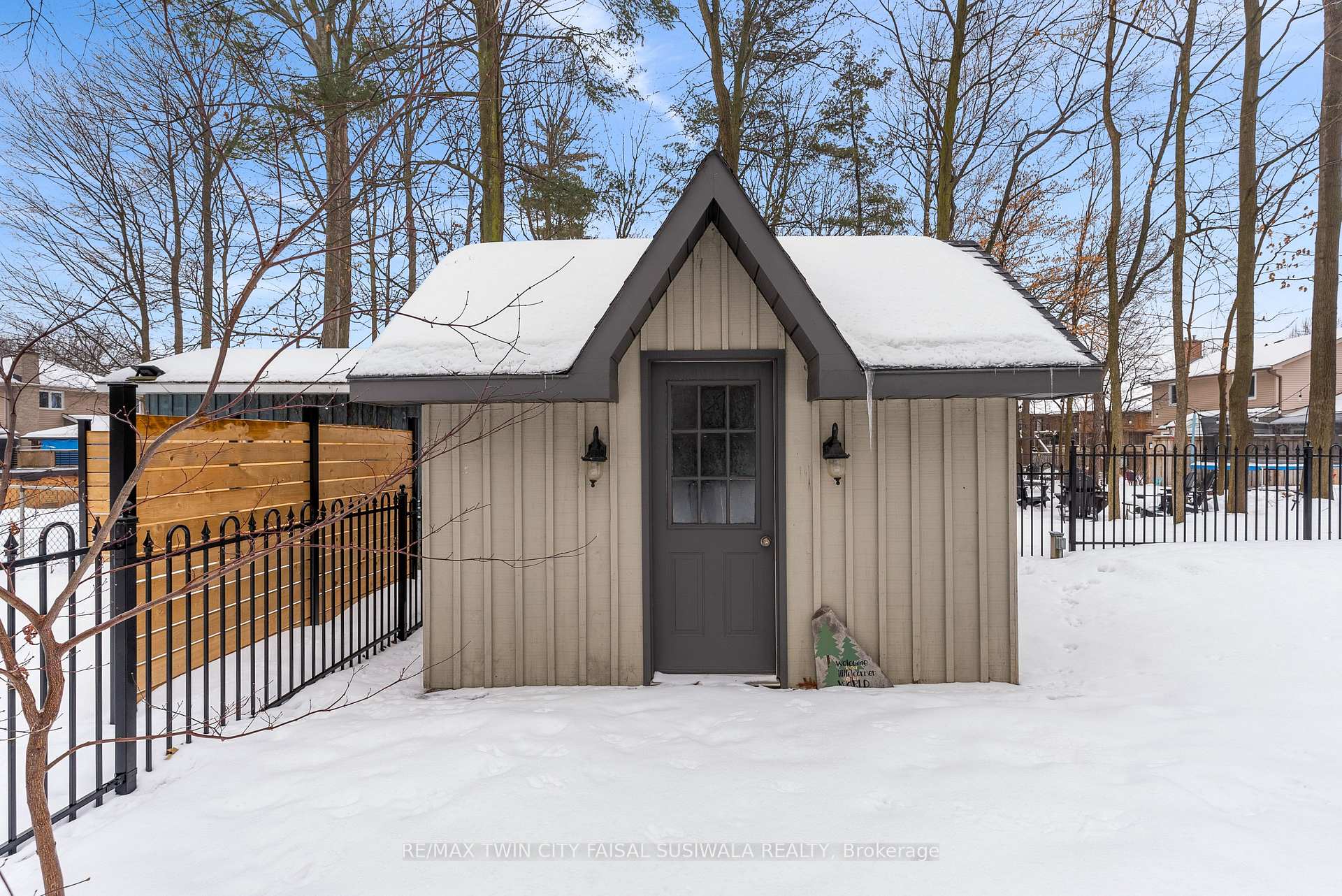 Photo 8 of 459 Winston Boulevard, Cambridge — HOMEH