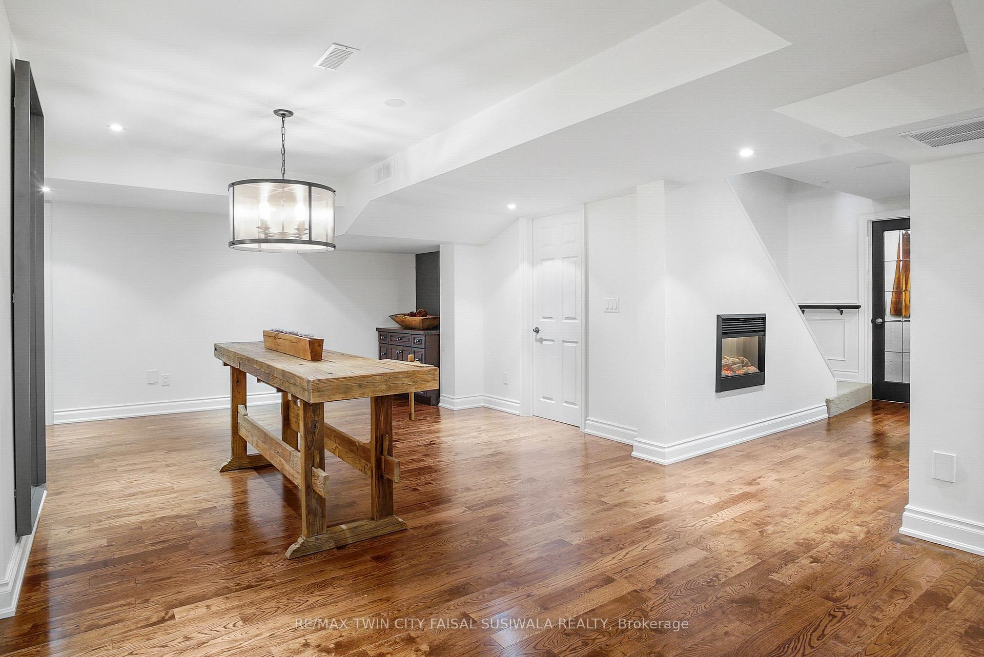 Photo 42 of 459 Winston Boulevard, Cambridge — HOMEH