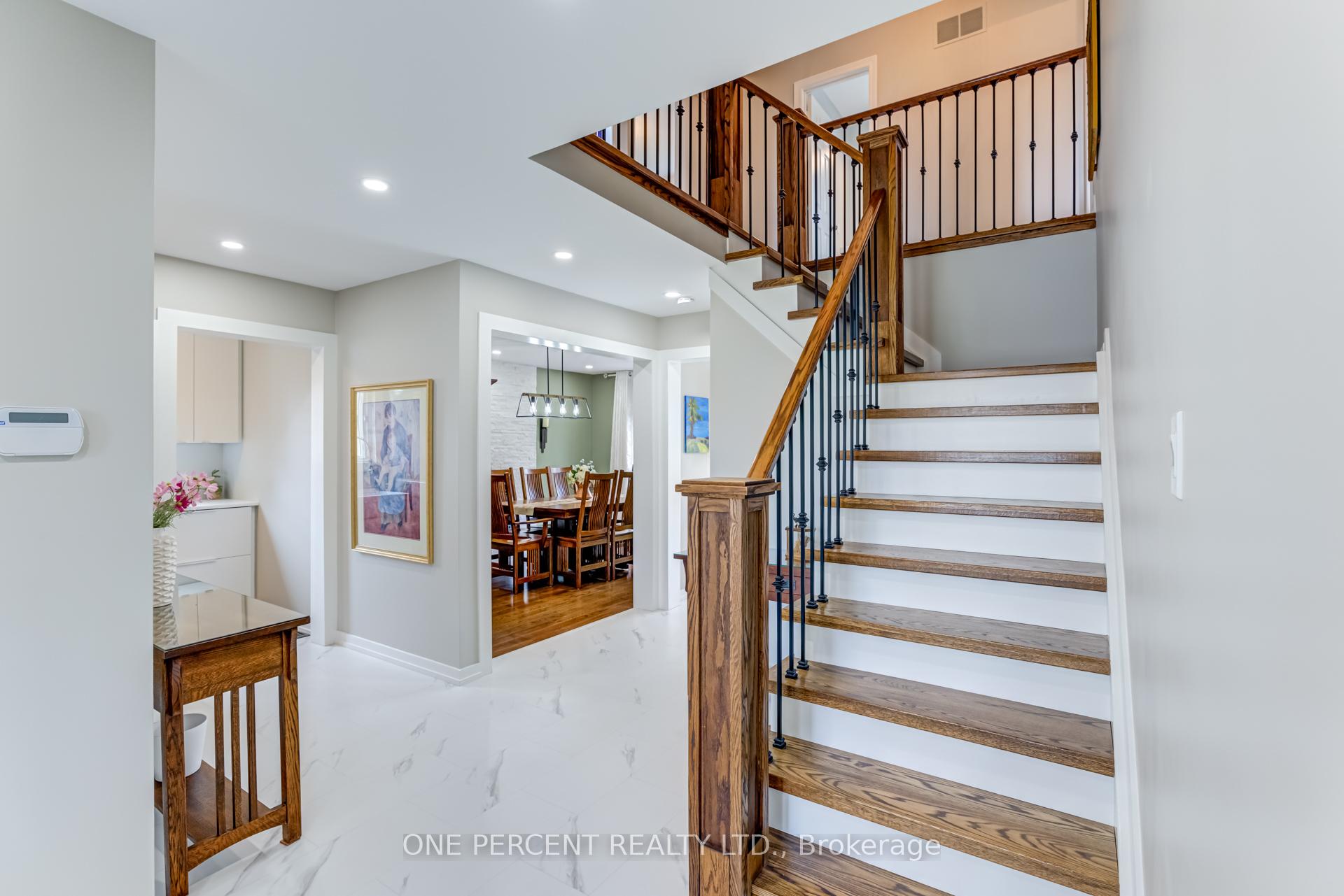 Photo 6 of 4 Culpepper Court, Caledon, Bolton North — HOMEH
