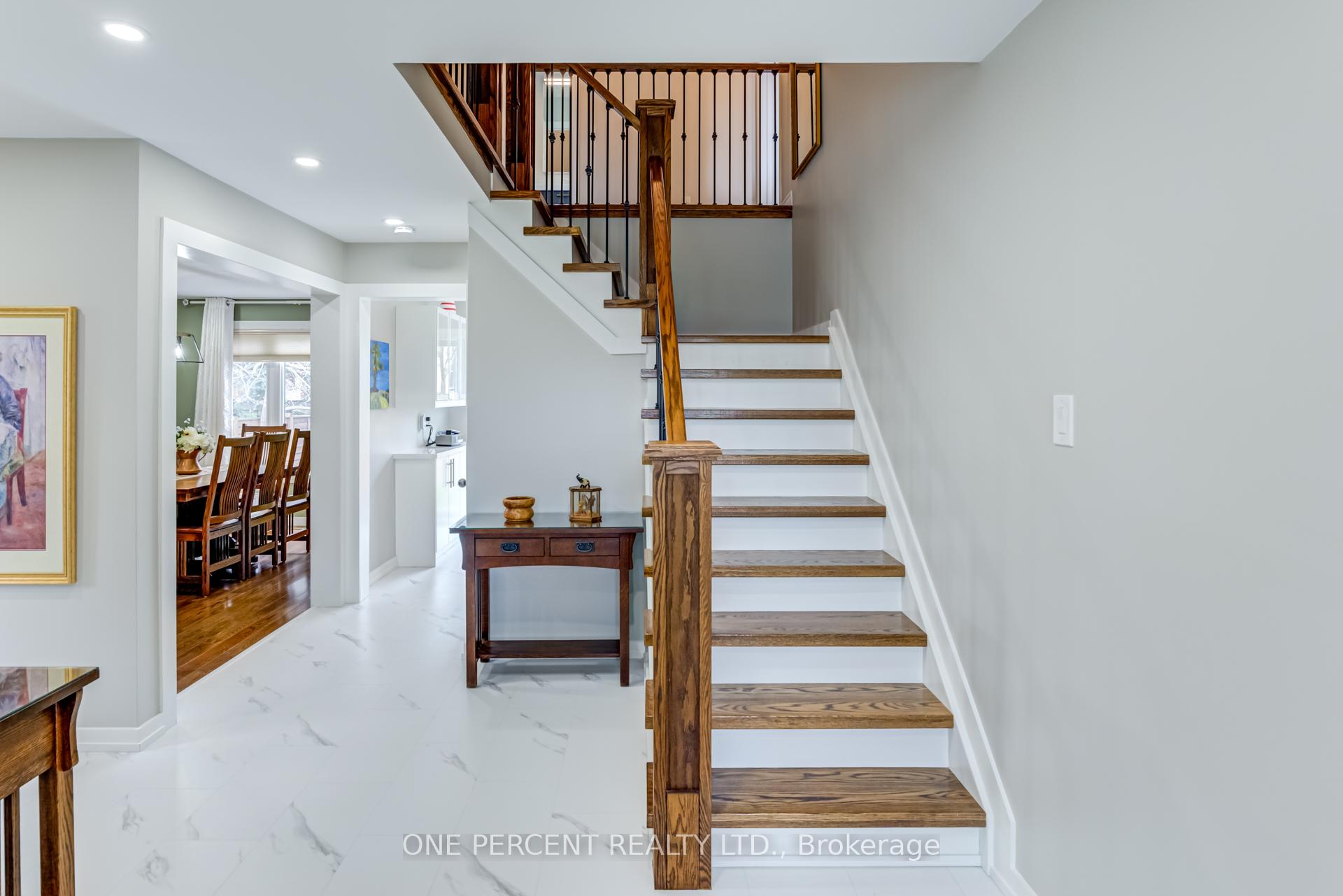 Photo 7 of 4 Culpepper Court, Caledon, Bolton North — HOMEH