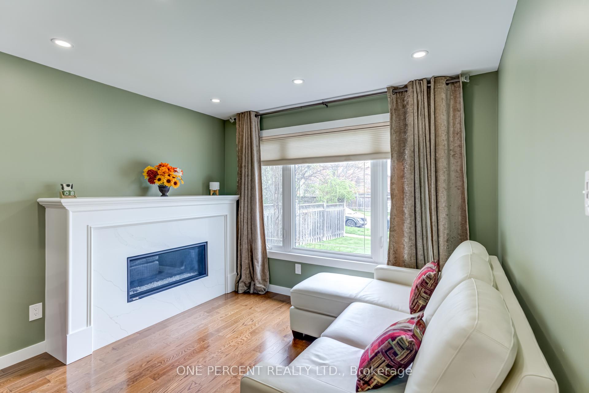 Photo 12 of 4 Culpepper Court, Caledon, Bolton North — HOMEH