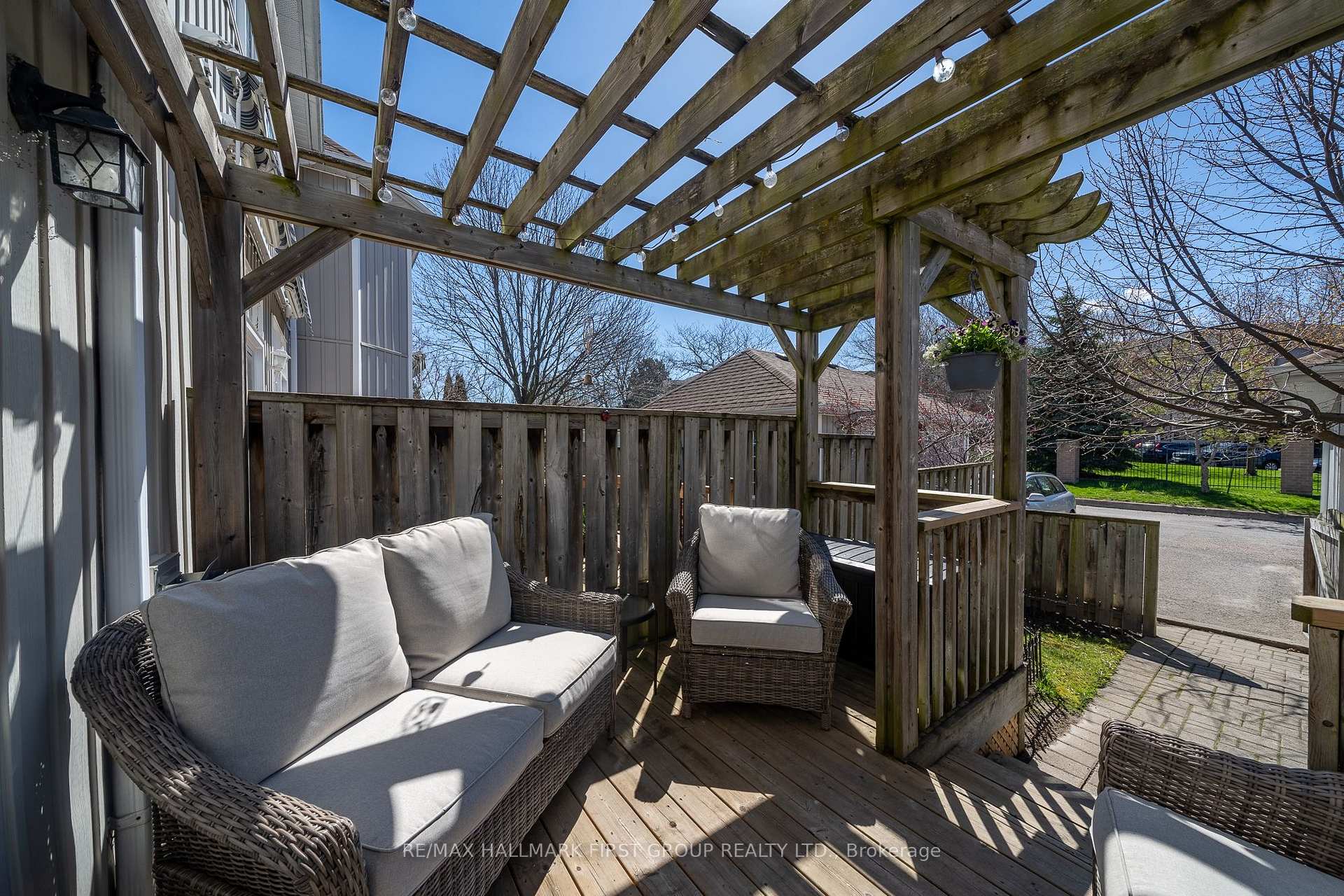 Photo 31 of 963 Lake Drive E, Georgina, Sutton & Jackson's Point — HOMEH