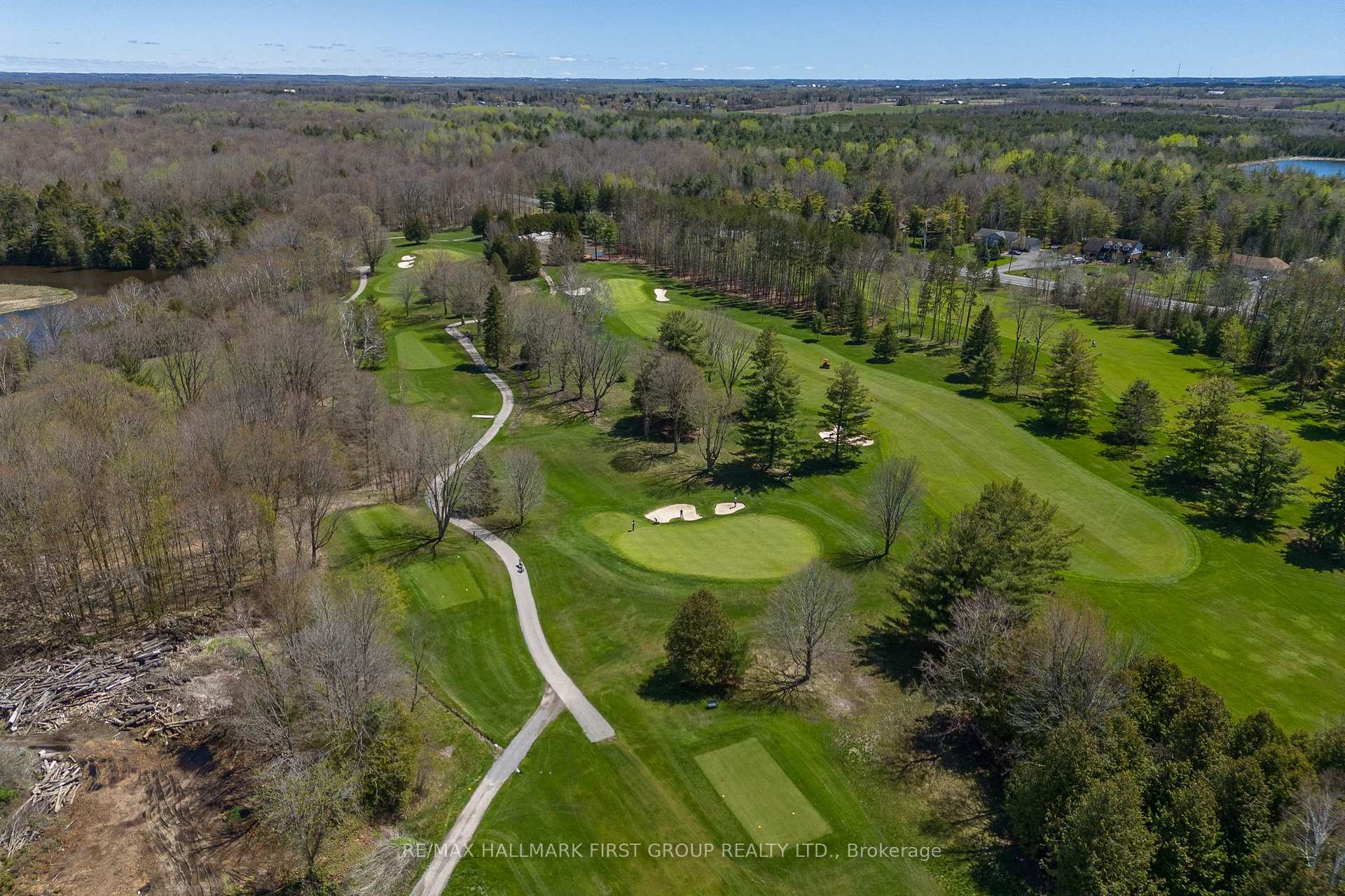 Photo 38 of 963 Lake Drive E, Georgina, Sutton & Jackson's Point — HOMEH