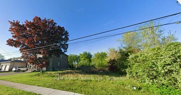 Front of 119 Highland Road