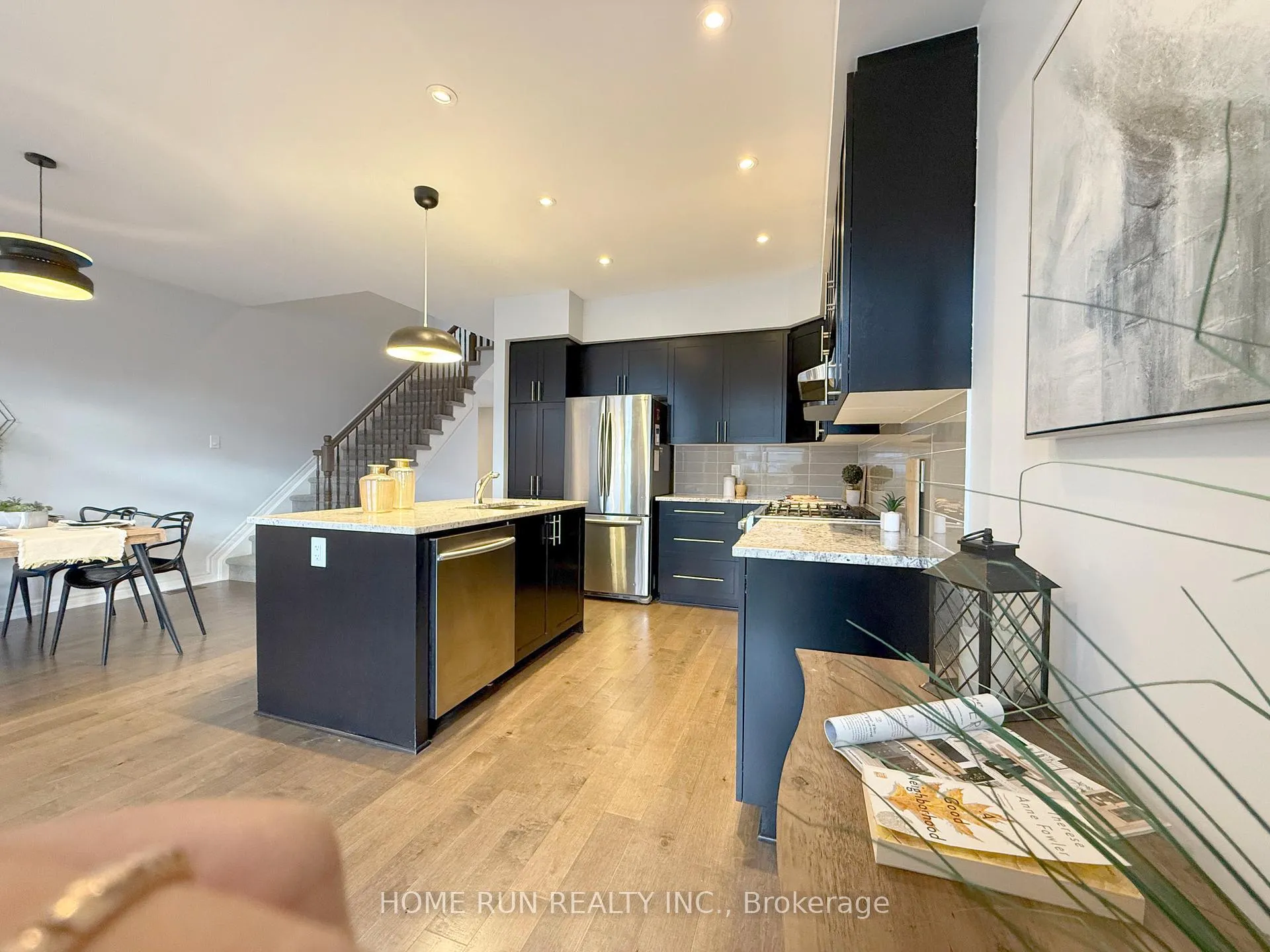 Photo 10 of 781 Brian Good Avenue, Ottawa, Riverside South/Gloucester Glen — HOMEH