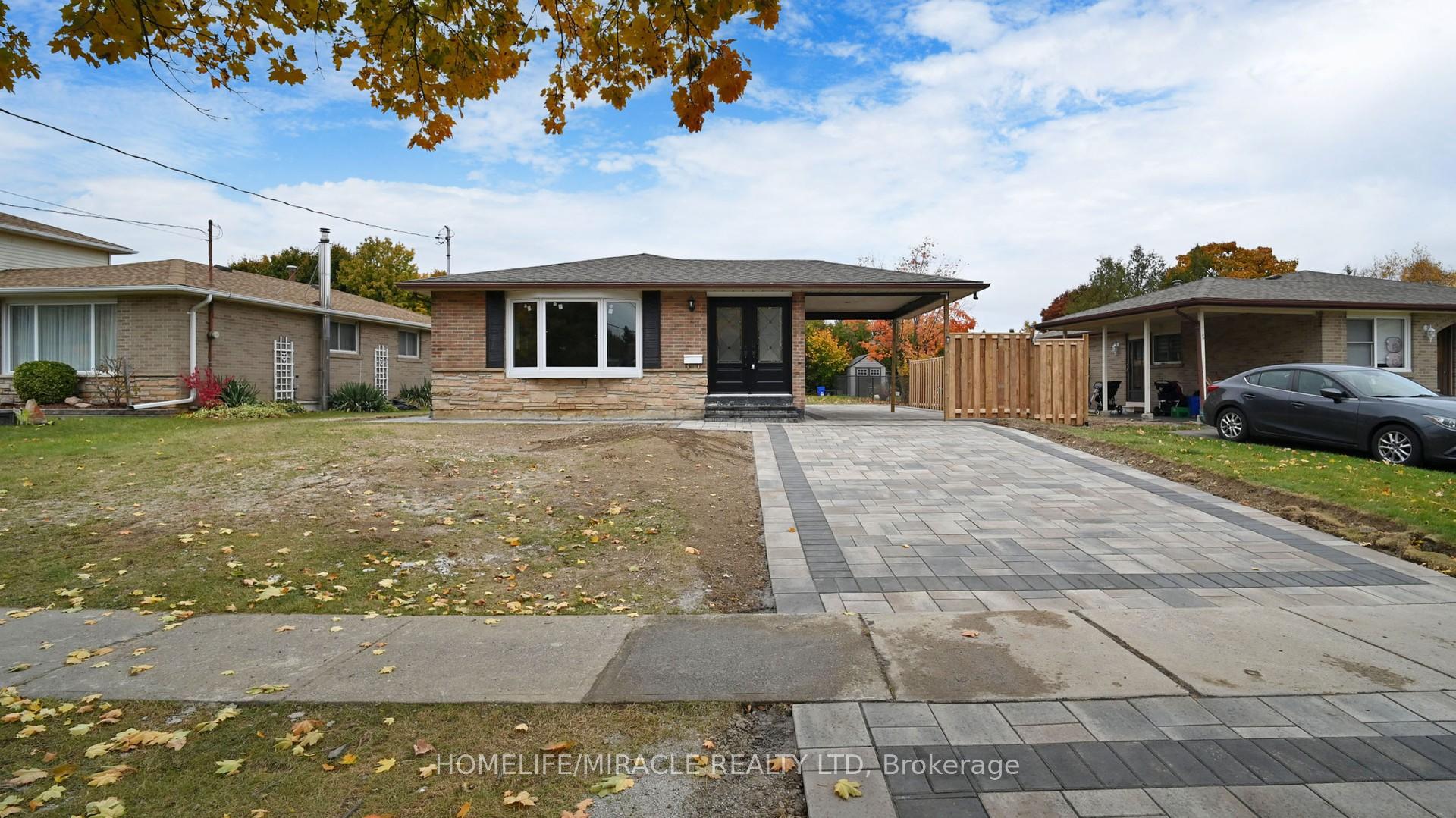 Photo 1 of 187 Delrex Boulevard, Halton Hills, Georgetown — HOMEH