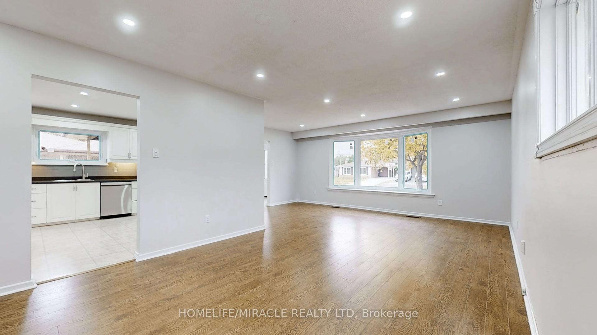 Photo 6 of 187 Delrex Boulevard, Halton Hills, Georgetown — HOMEH