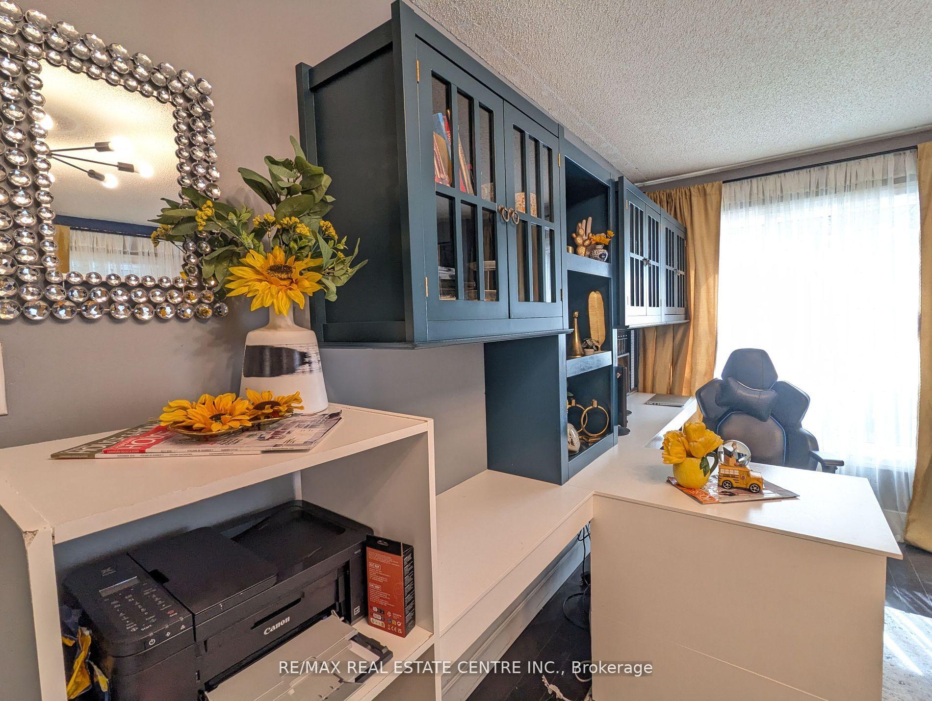Photo 22 of 1 Brydon Crescent, Brampton, Northwood Park — HOMEH