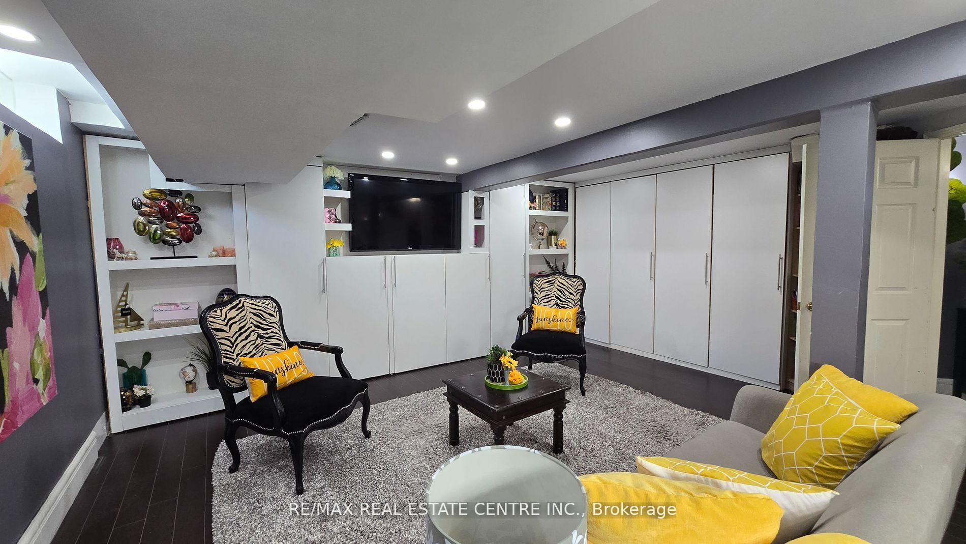 Photo 29 of 1 Brydon Crescent, Brampton, Northwood Park — HOMEH