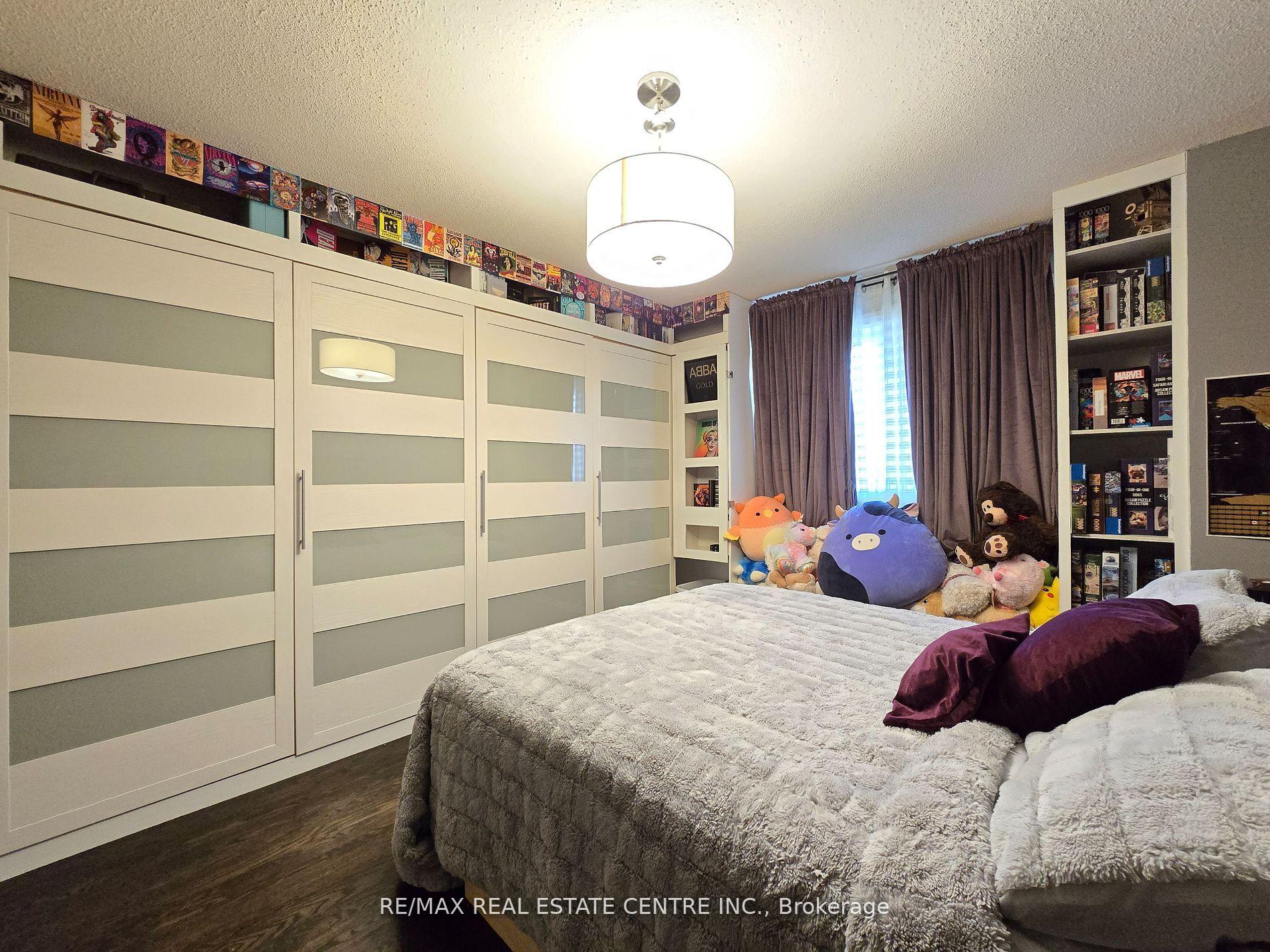 Photo 45 of 1 Brydon Crescent, Brampton, Northwood Park — HOMEH