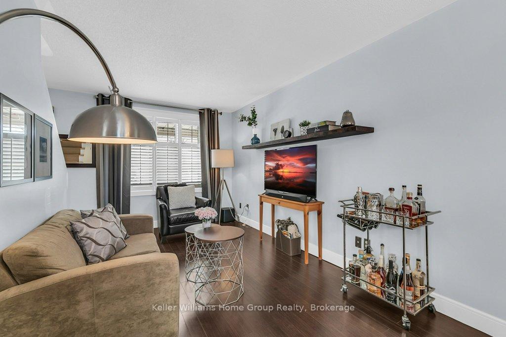 Photo 5 of 57 Flaherty Drive, Guelph, Willow West/Sugarbush/West Acres — HOMEH