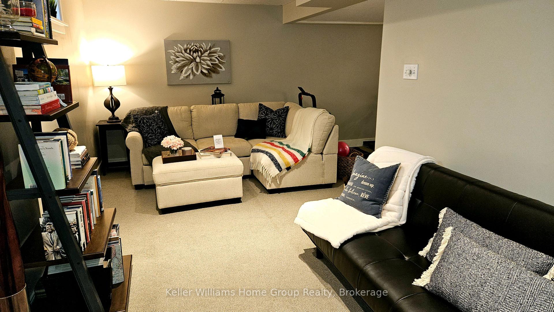 Photo 36 of 57 Flaherty Drive, Guelph, Willow West/Sugarbush/West Acres — HOMEH