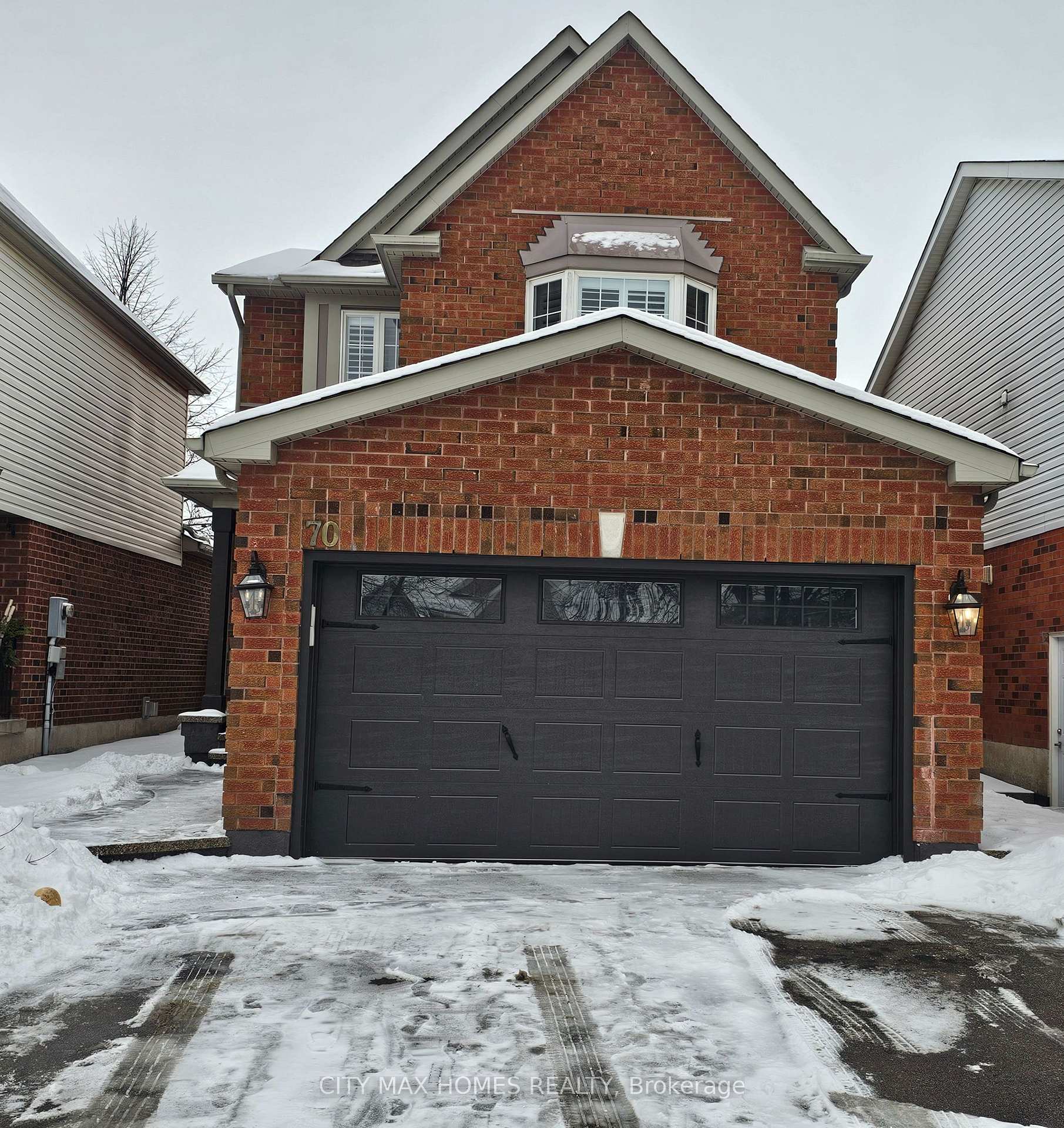 Front of 70 Curry Crescent