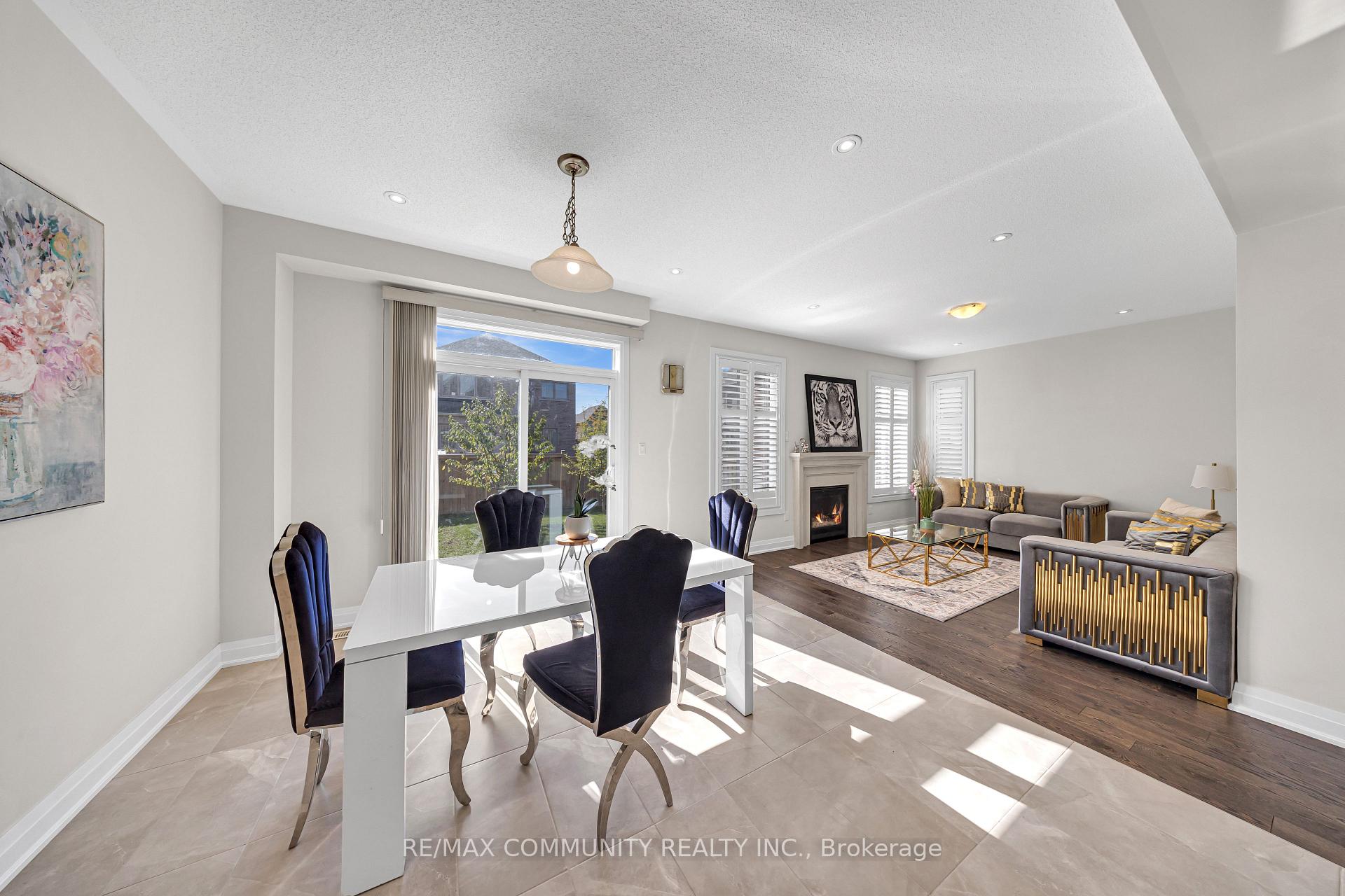 Photo 19 of 209 Castle Oaks Crossing, Brampton, Bram East — HOMEH