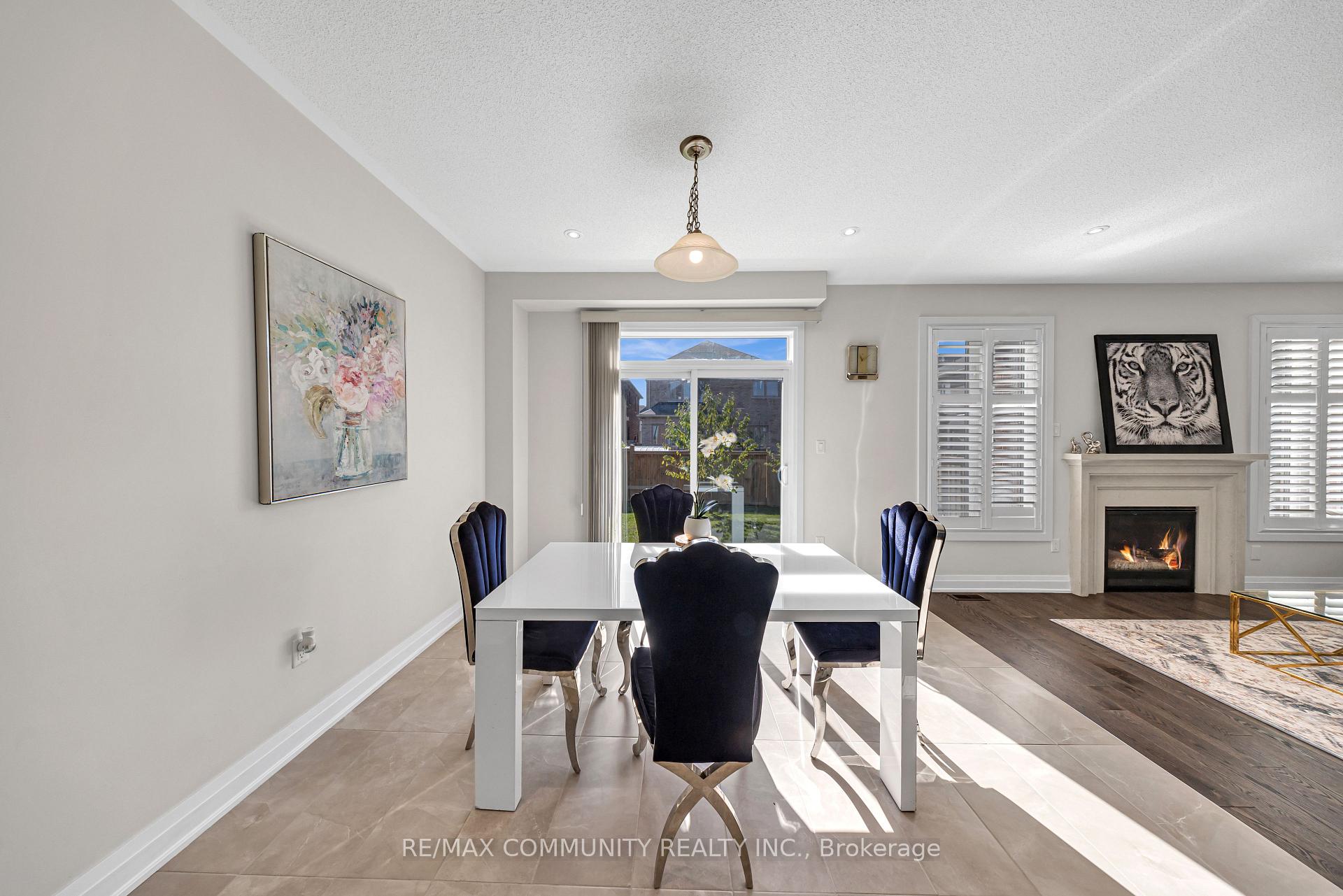 Photo 20 of 209 Castle Oaks Crossing, Brampton, Bram East — HOMEH