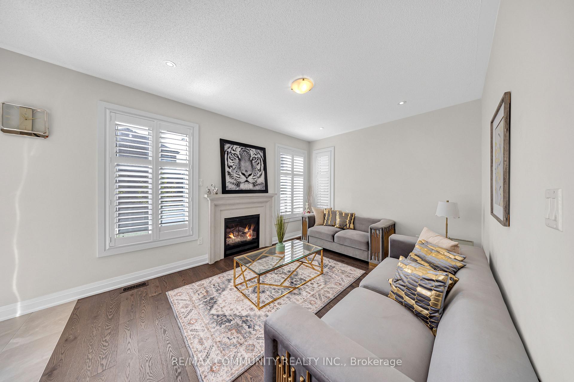 Photo 24 of 209 Castle Oaks Crossing, Brampton, Bram East — HOMEH