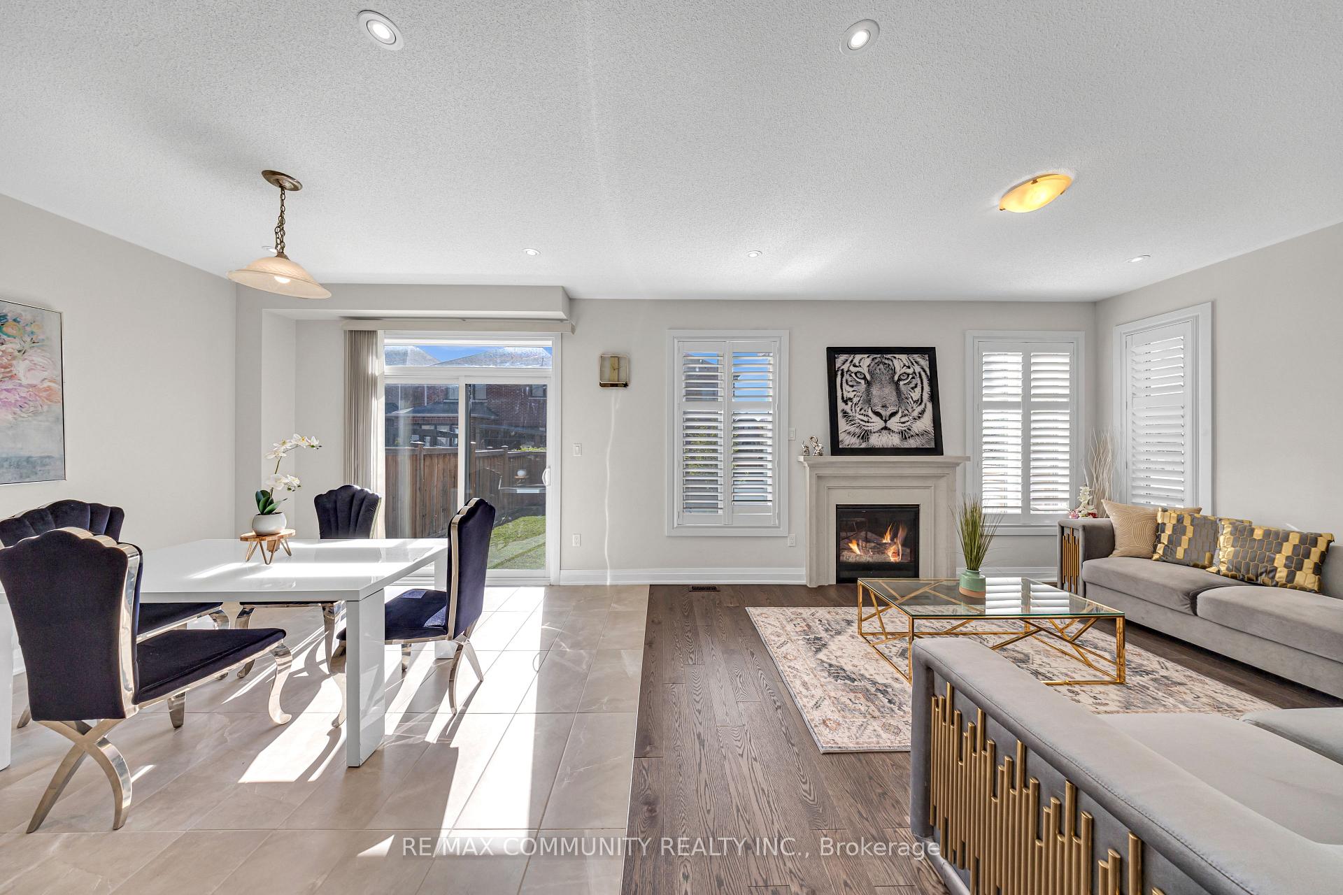 Photo 25 of 209 Castle Oaks Crossing, Brampton, Bram East — HOMEH