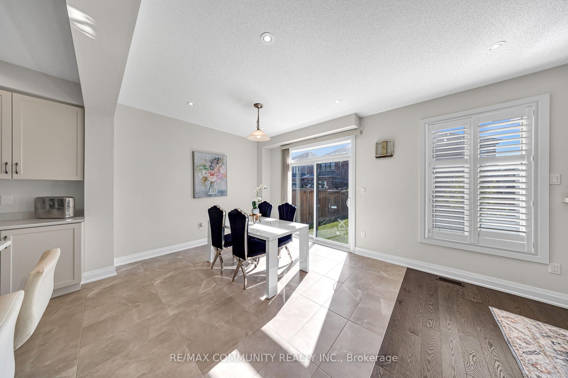 Photo 26 of 209 Castle Oaks Crossing, Brampton, Bram East — HOMEH