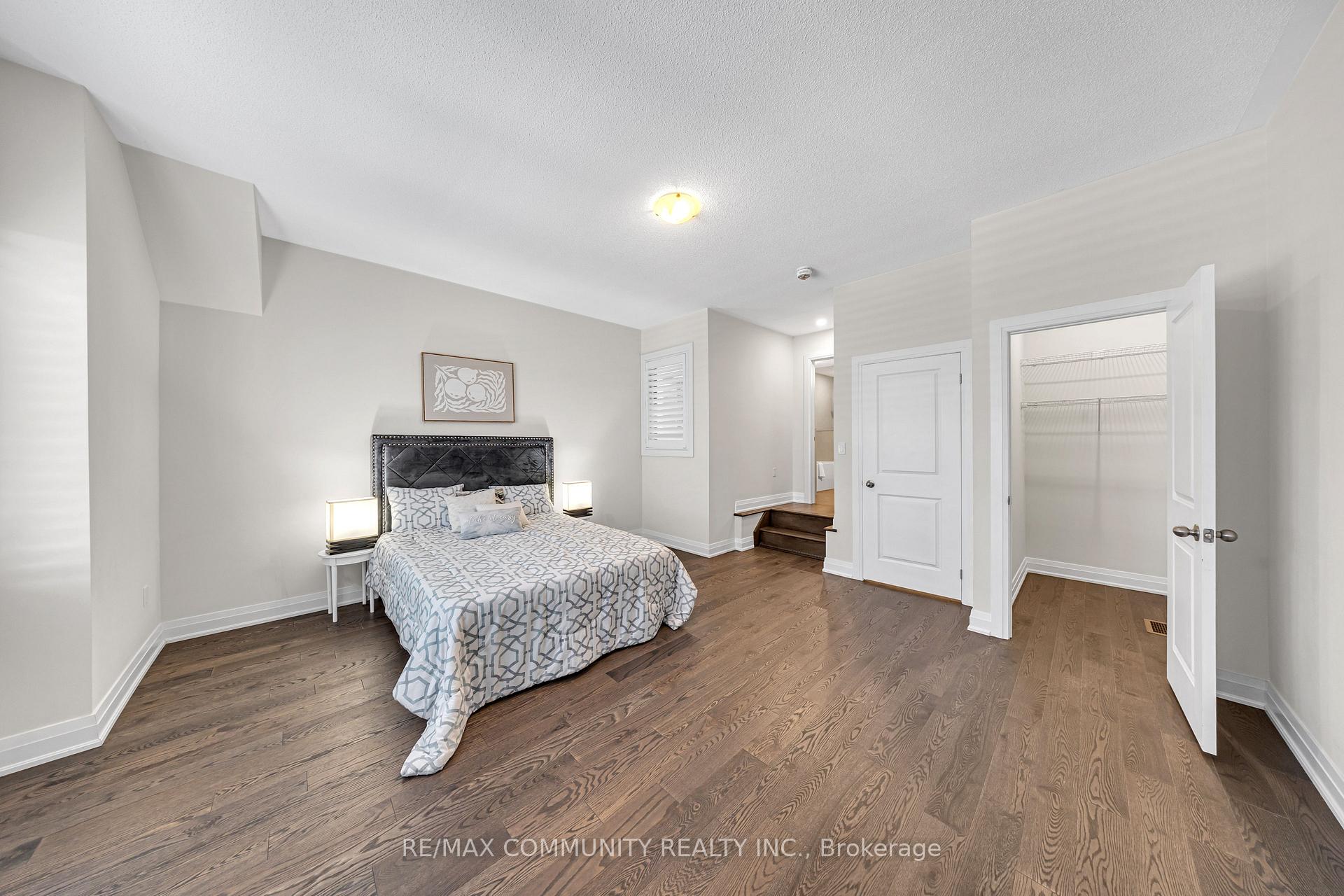 Photo 34 of 209 Castle Oaks Crossing, Brampton, Bram East — HOMEH