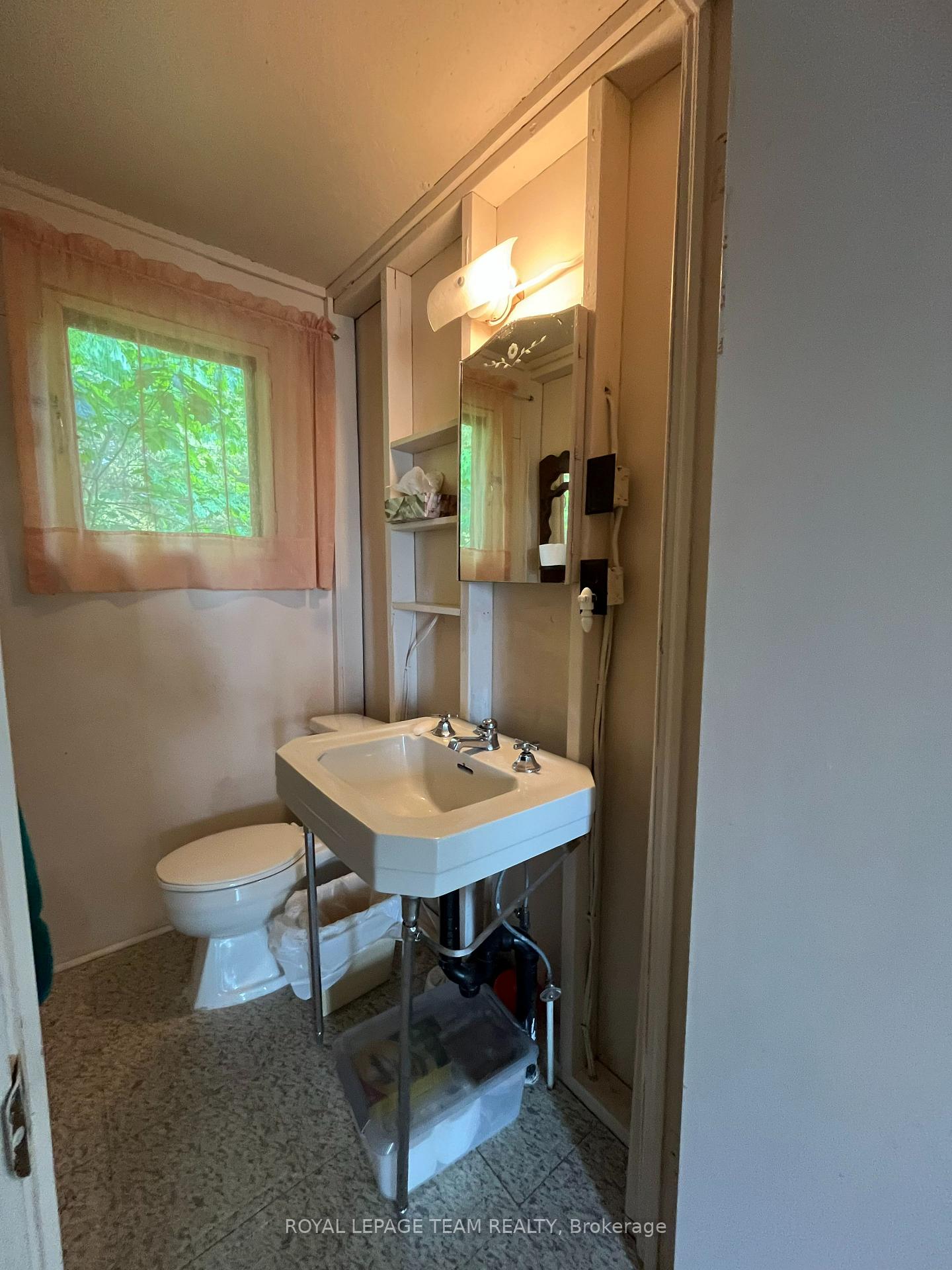 Photo 39 of 1088 Marsh View Dr S, Frontenac, Frontenac North — HOMEH