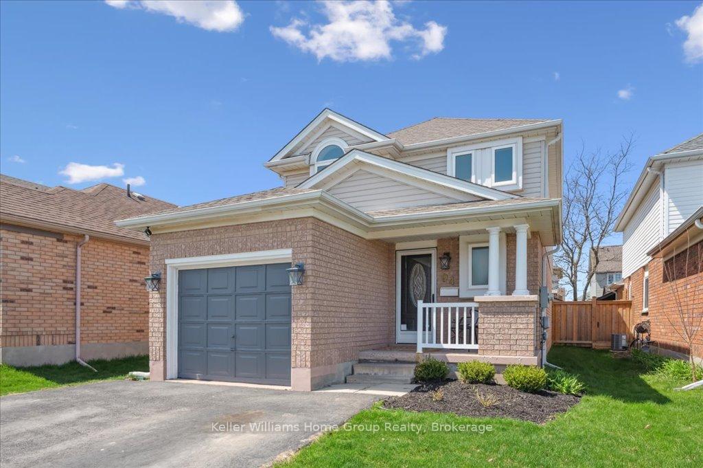 Photo 5 of 94 Starview Crescent, Guelph, Grange Road — HOMEH