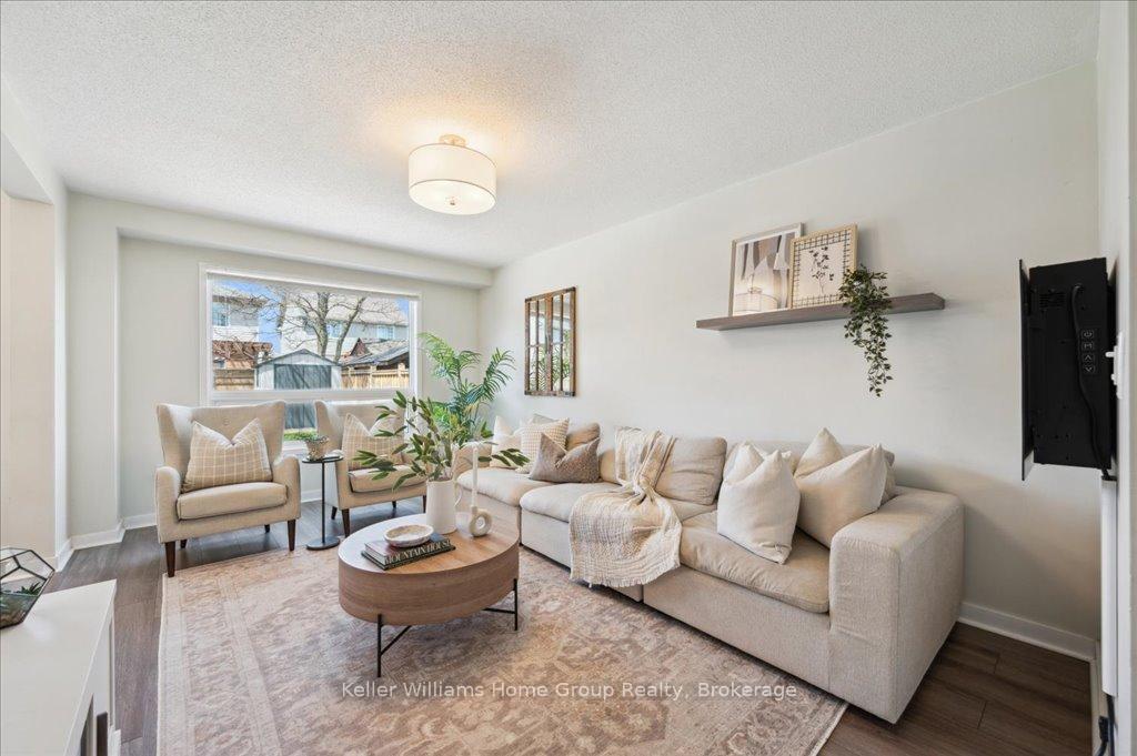 Photo 9 of 94 Starview Crescent, Guelph, Grange Road — HOMEH