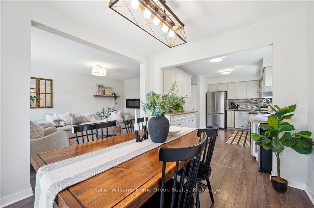 Photo 17 of 94 Starview Crescent, Guelph, Grange Road — HOMEH