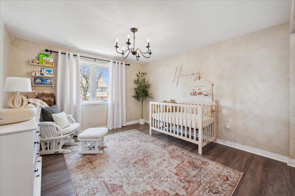 Photo 20 of 94 Starview Crescent, Guelph, Grange Road — HOMEH