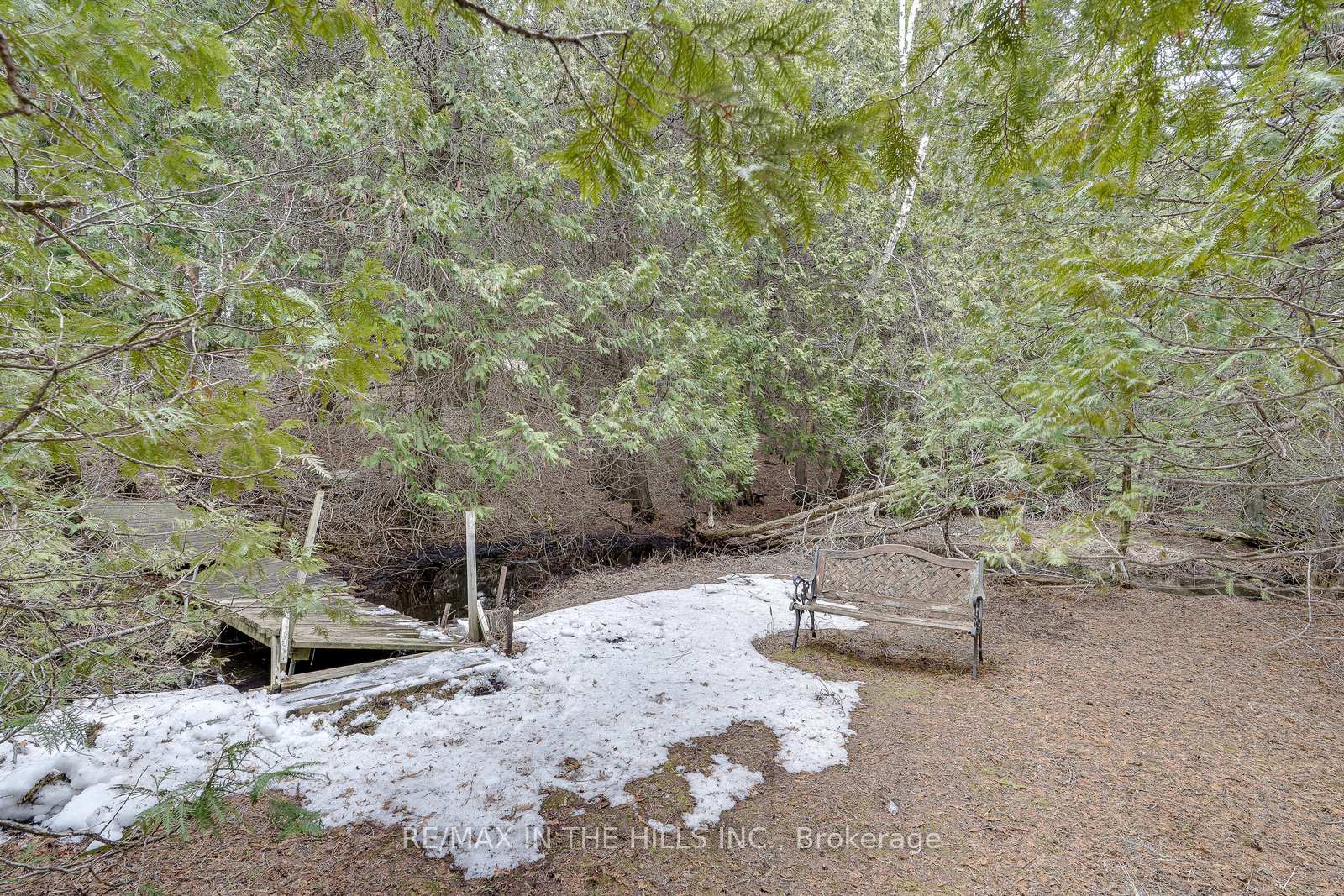 Photo 22 of 689 Highpoint Side Road, Caledon, Rural Caledon — HOMEH