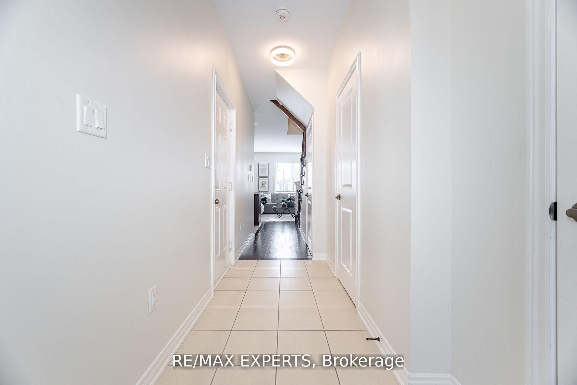 Photo 5 of 11 Tormore Road, Caledon, Bolton East — HOMEH