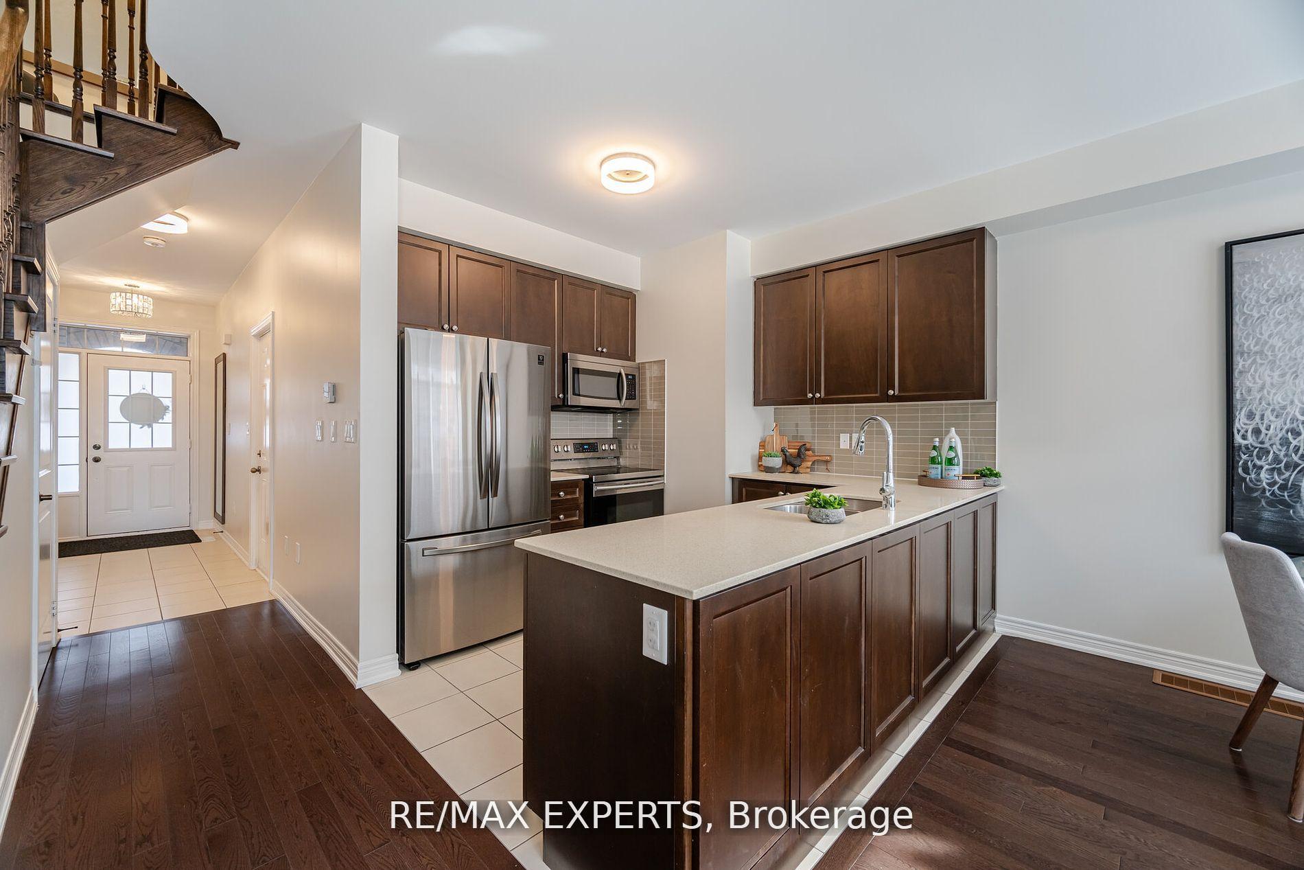 Photo 6 of 11 Tormore Road, Caledon, Bolton East — HOMEH