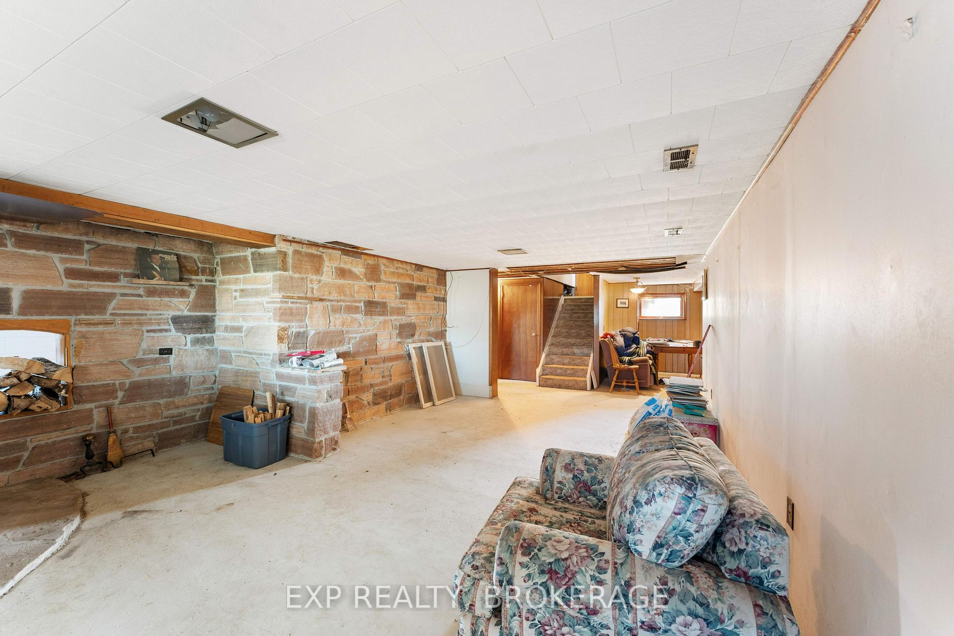 Photo 20 of 3454 Round Lake Road, Frontenac, Frontenac South — HOMEH