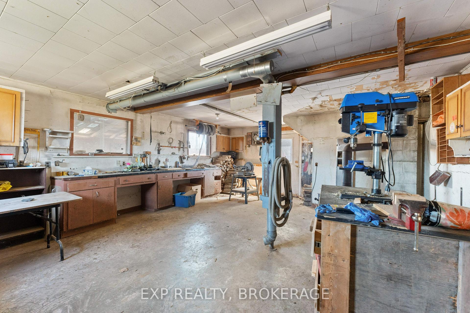 Photo 23 of 3454 Round Lake Road, Frontenac, Frontenac South — HOMEH