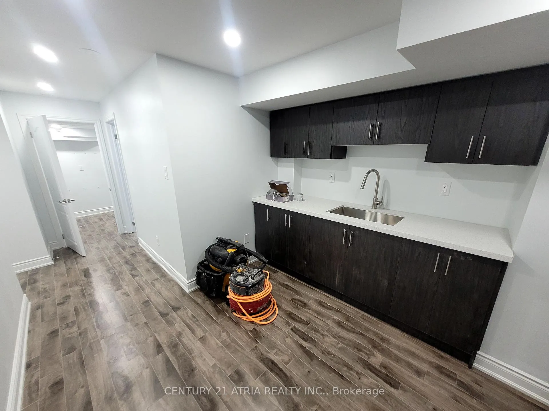 Photo 12 of 87 Zelda Road, Brampton, Sandringham-Wellington North — HOMEH