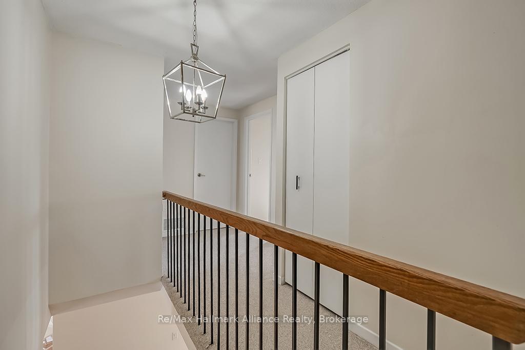 Photo 14 of Unit 14, 1580 Lancaster Drive, Oakville, Falgarwood — HOMEH