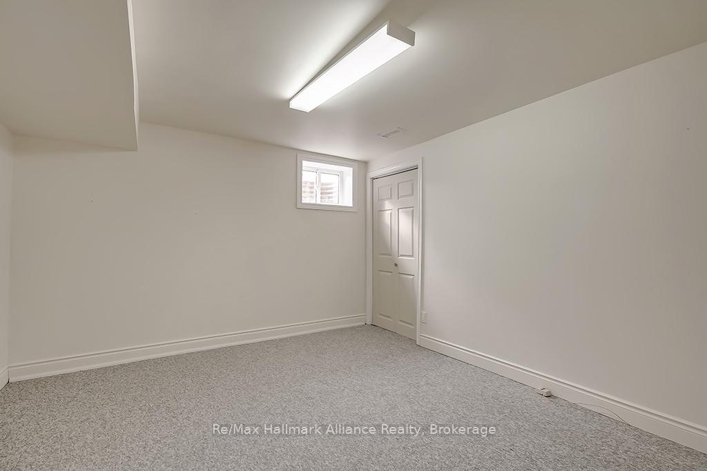 Photo 22 of Unit 14, 1580 Lancaster Drive, Oakville, Falgarwood — HOMEH