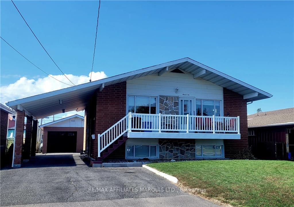 Photo 1 of 1110 Grand Avenue, Cornwall — HOMEH