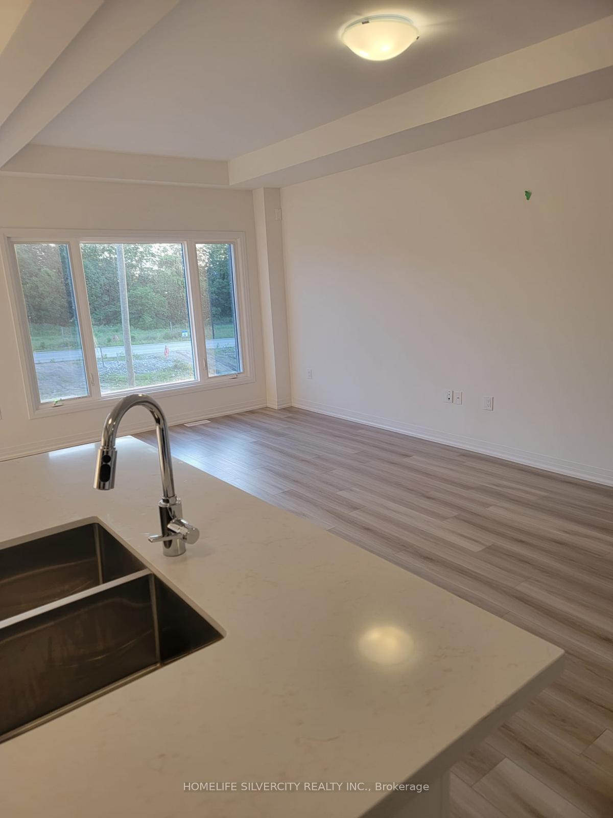 Photo 22 of 84 Gort Avenue, Brant, Paris — HOMEH