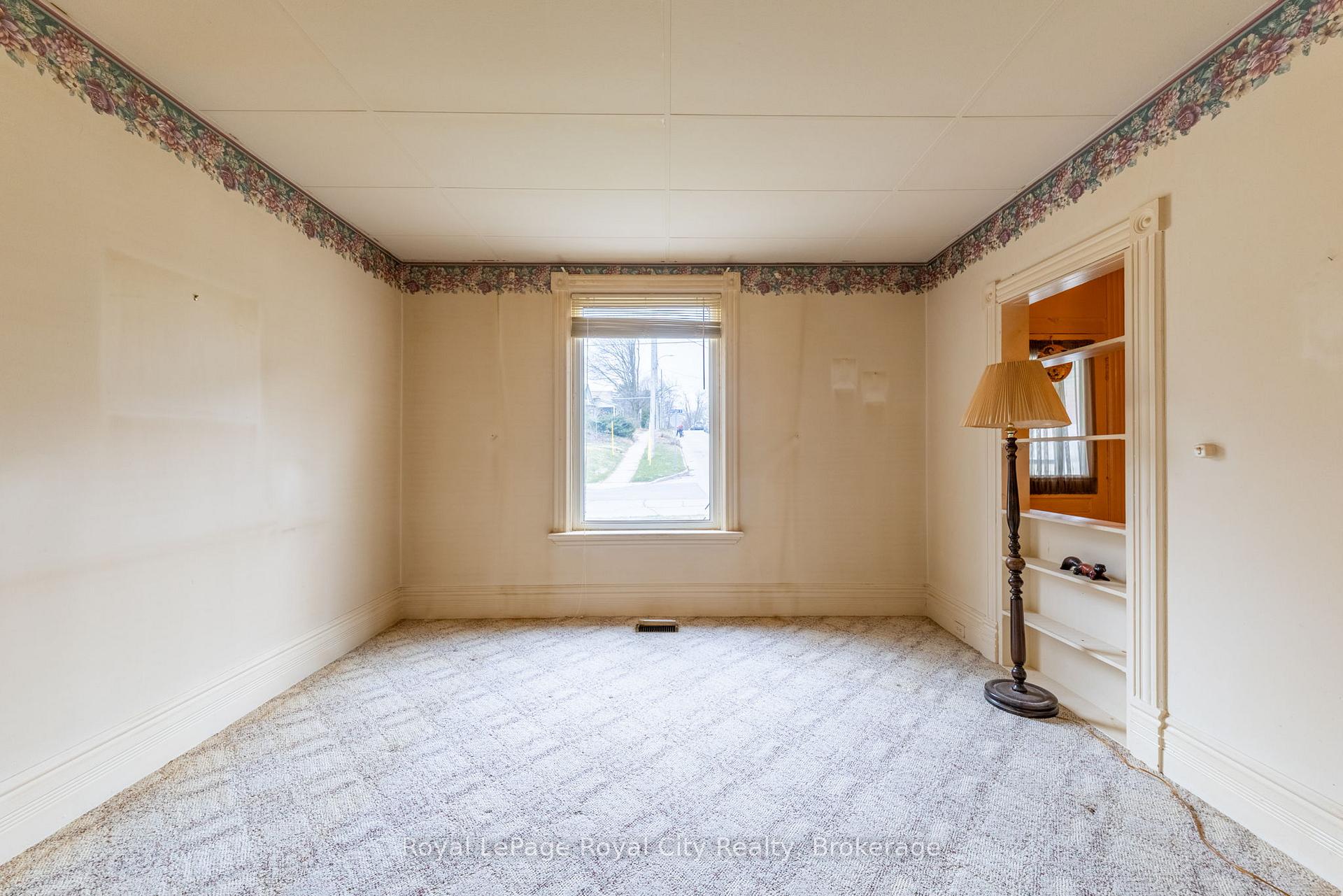 Photo 3 of 101 Dufferin Street, Guelph, Exhibition Park — HOMEH