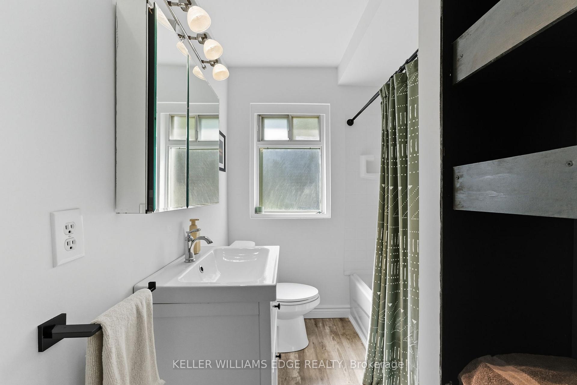 Photo 14 of 239 East 22nd Street, Hamilton, Eastmount — HOMEH