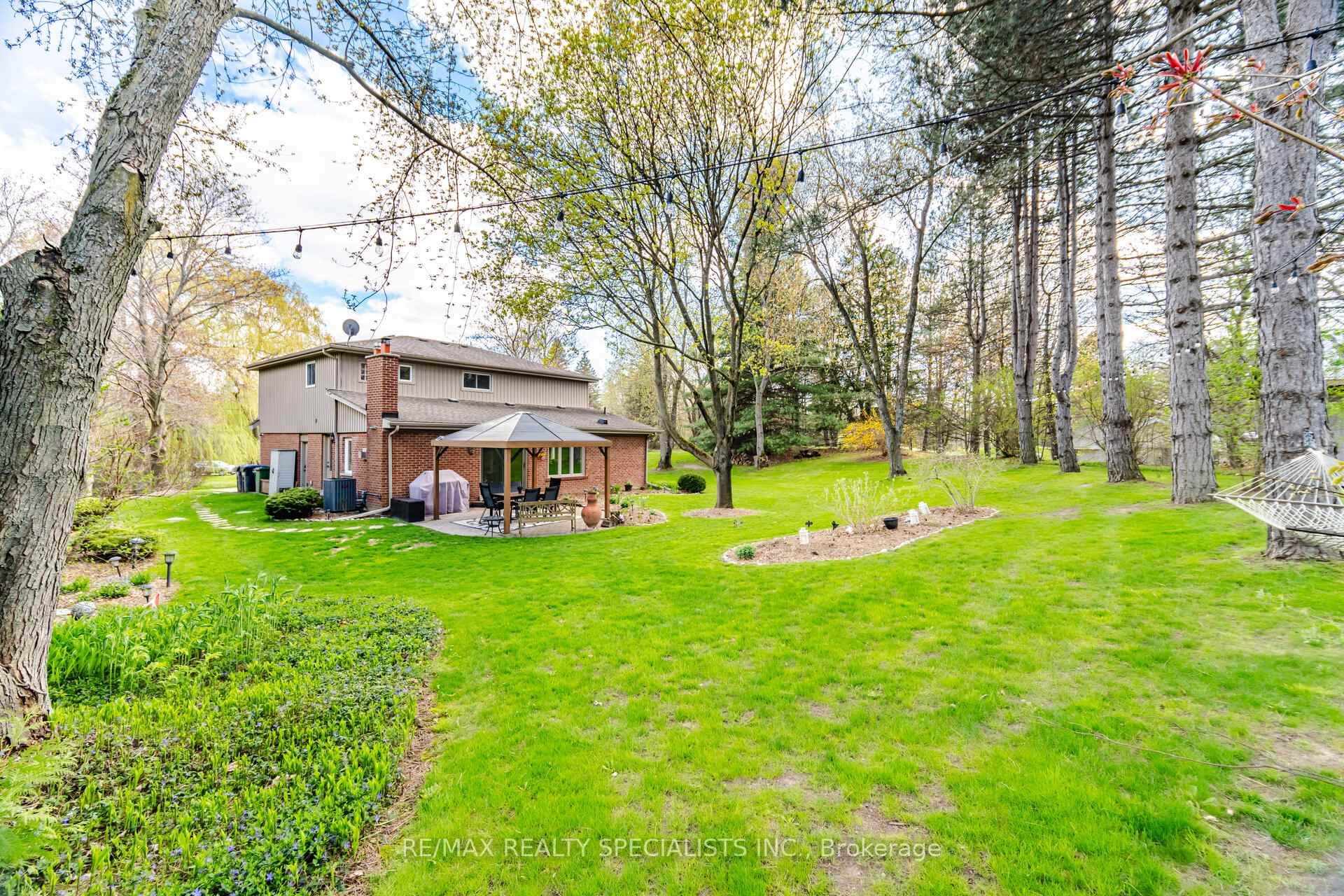 Photo 37 of 69 Palmer Circle, Caledon, Palgrave — HOMEH