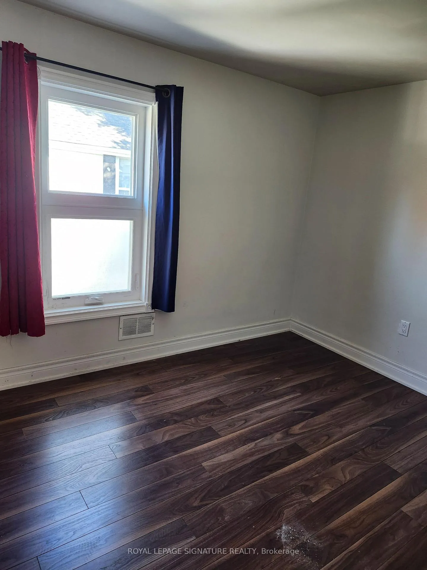 Photo 25 of 26 Trueman Street, Brampton, Queen Street Corridor — HOMEH