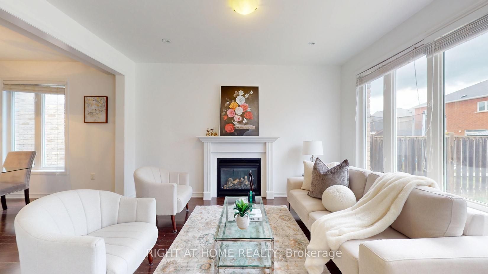 Photo 17 of 99 Grady Drive, Clarington, Newcastle — HOMEH