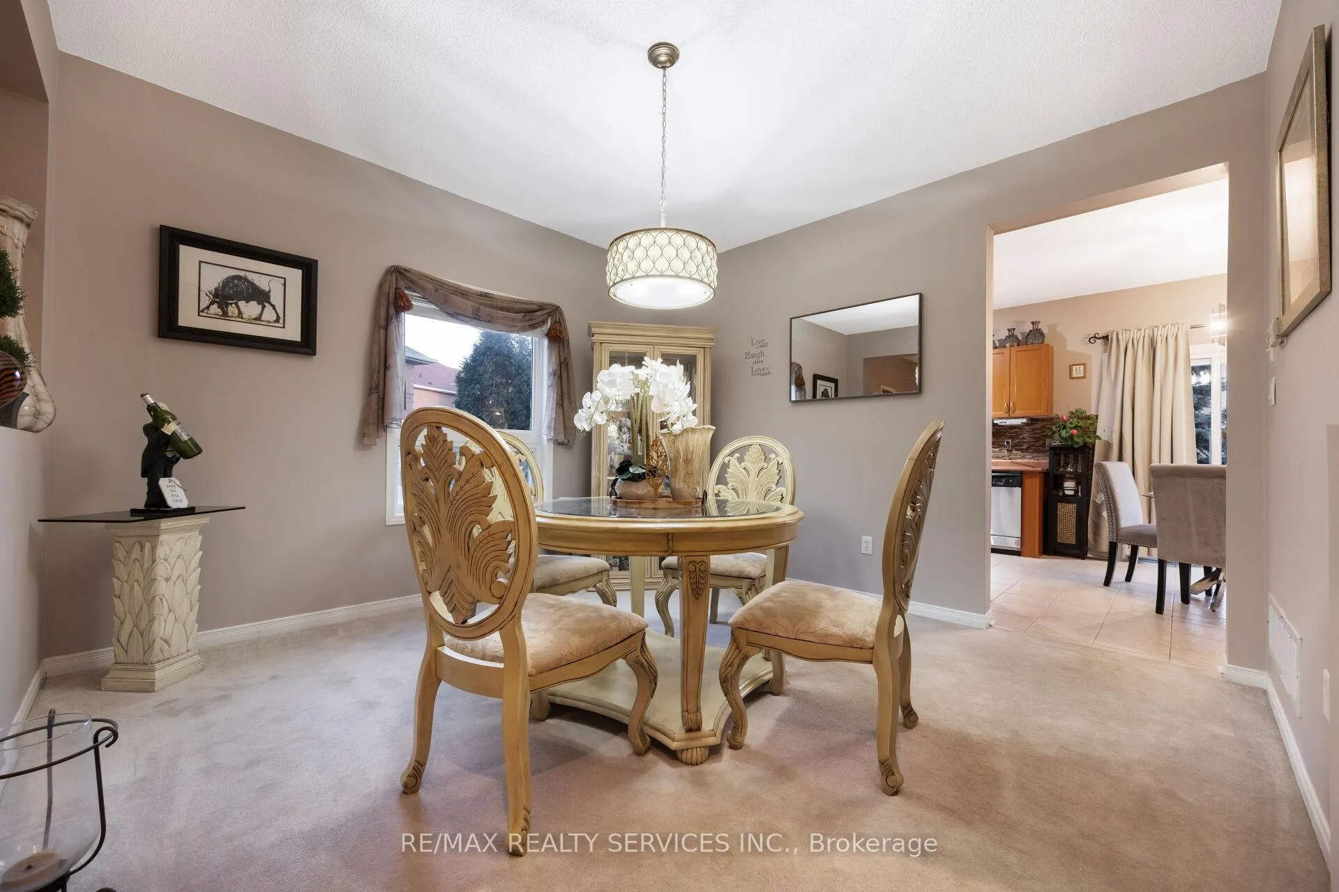 Photo 12 of 56 Pappain Crescent, Brampton, Snelgrove — HOMEH