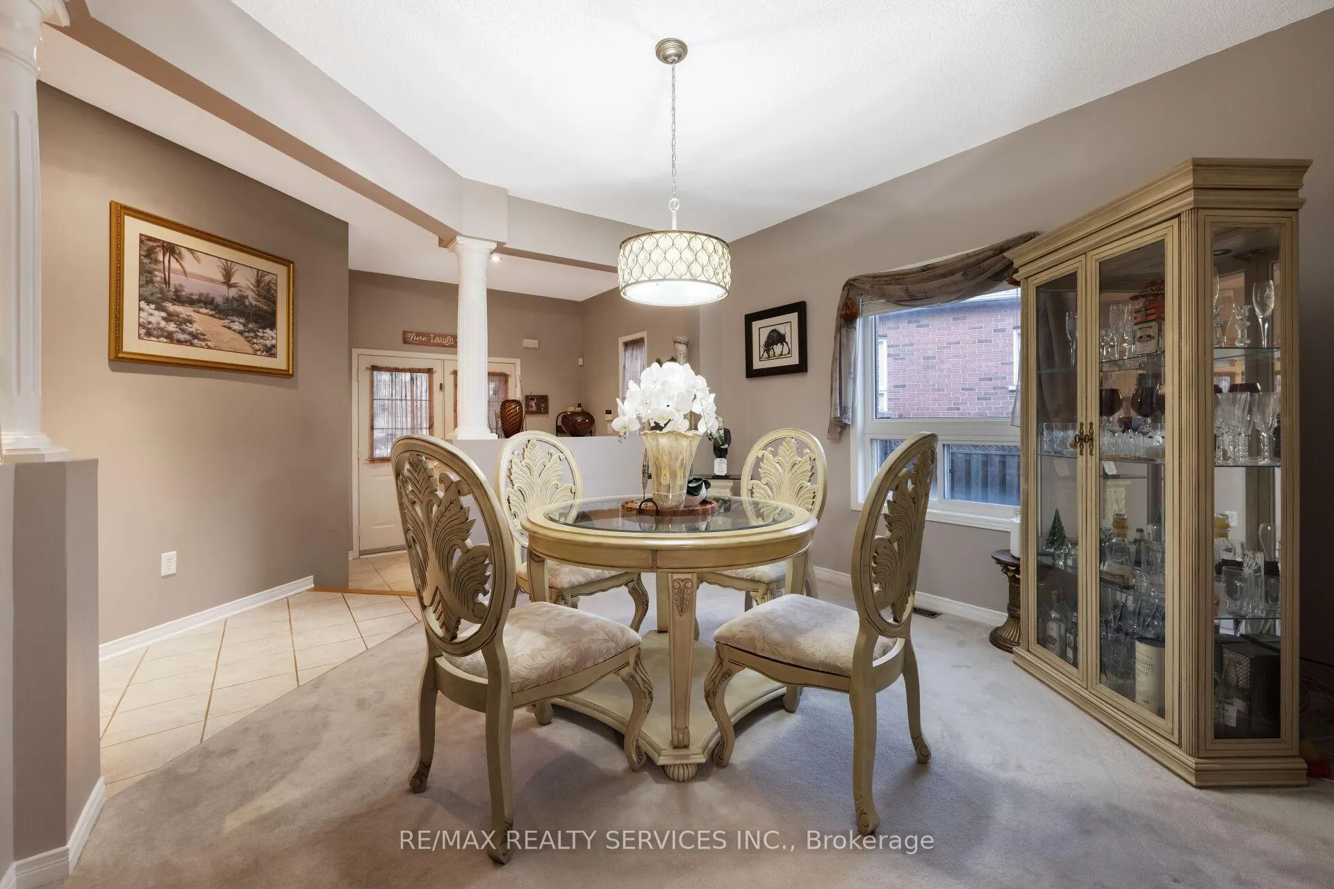 Photo 13 of 56 Pappain Crescent, Brampton, Snelgrove — HOMEH