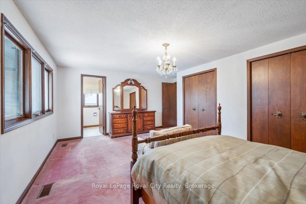 Photo 20 of 208 Ironwood Road, Guelph, Kortright West — HOMEH