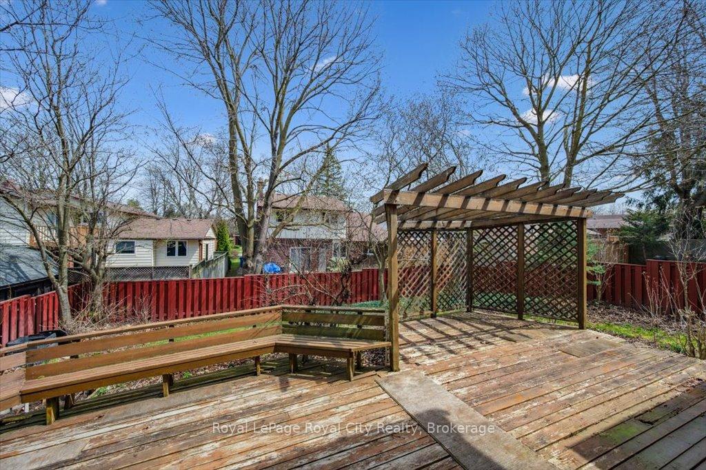 Photo 41 of 208 Ironwood Road, Guelph, Kortright West — HOMEH