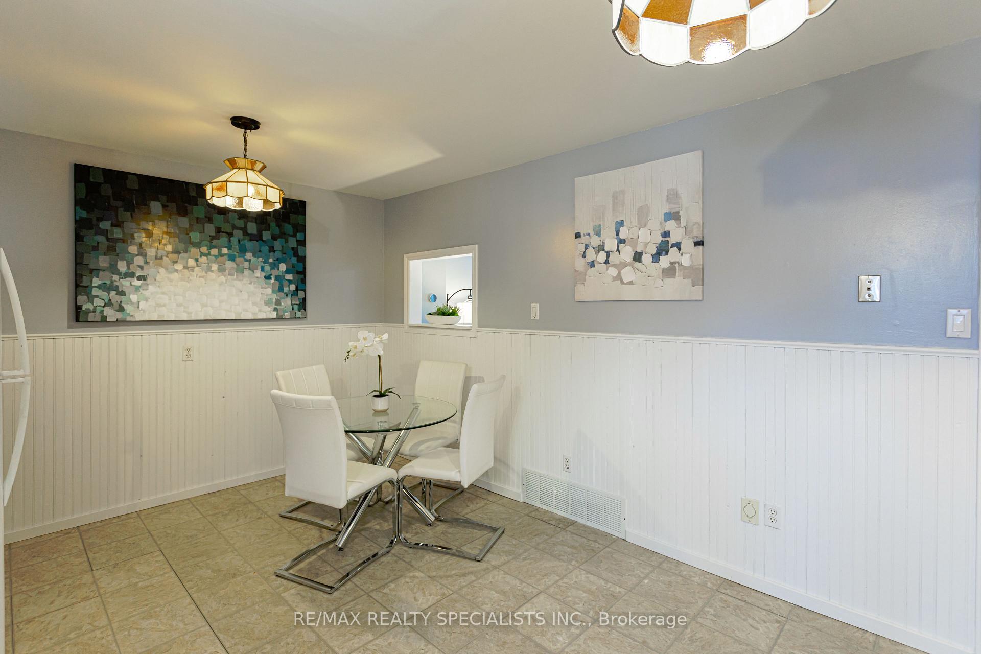 Photo 13 of 87 Poplar Avenue, Halton Hills, Acton — HOMEH