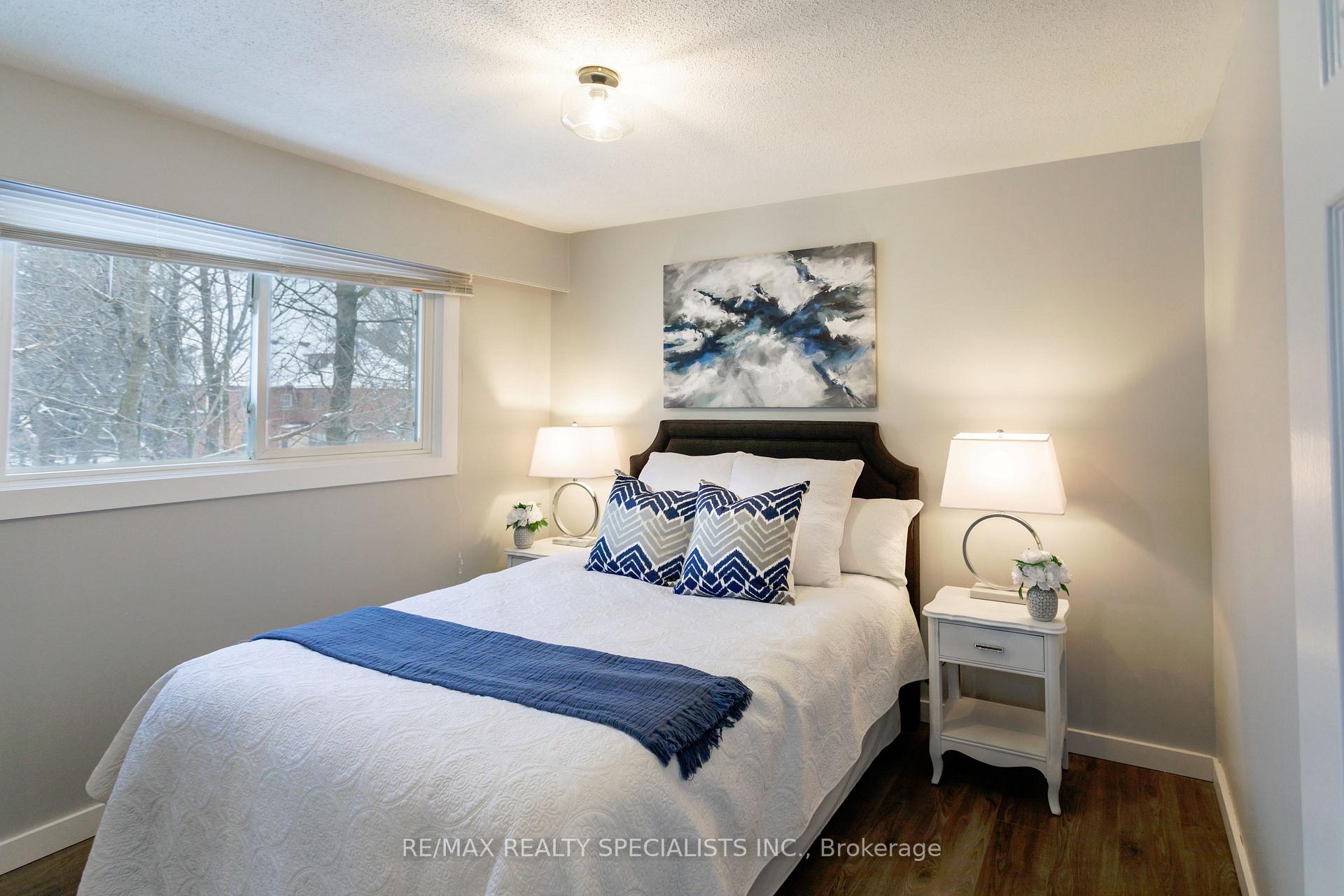 Photo 19 of 87 Poplar Avenue, Halton Hills, Acton — HOMEH
