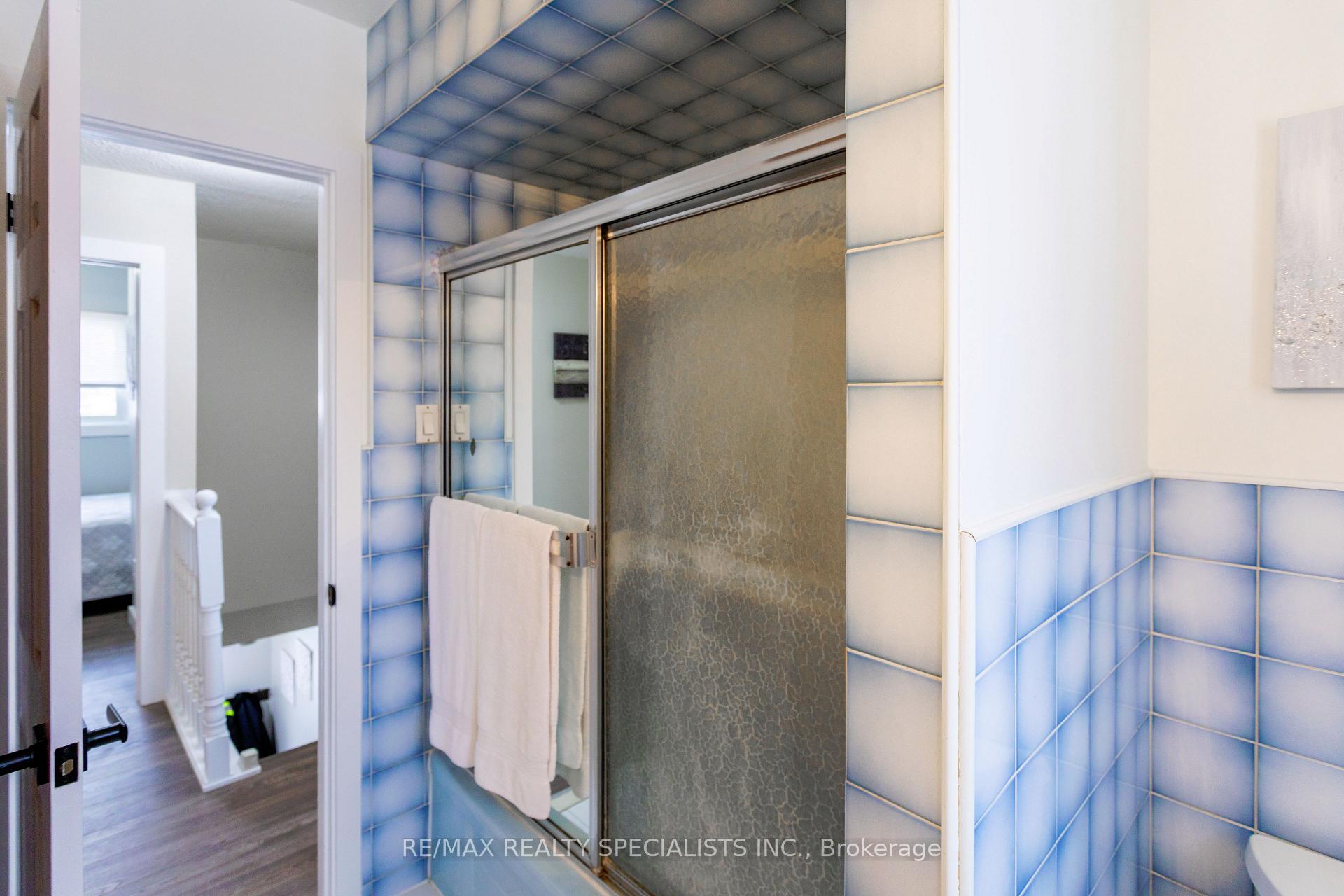 Photo 31 of 87 Poplar Avenue, Halton Hills, Acton — HOMEH